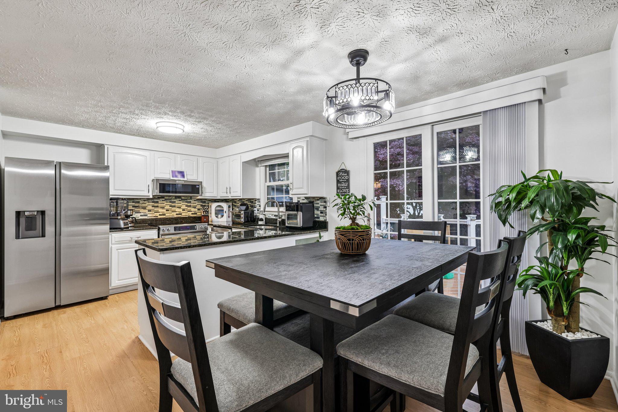 MAYFIELD MANOR - Residential