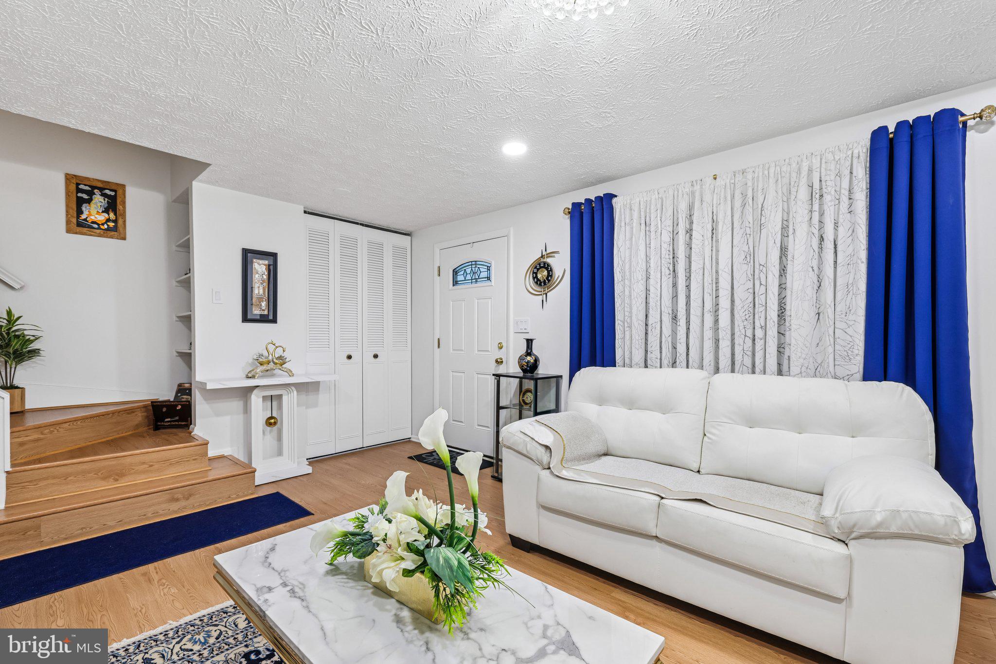 MAYFIELD MANOR - Residential