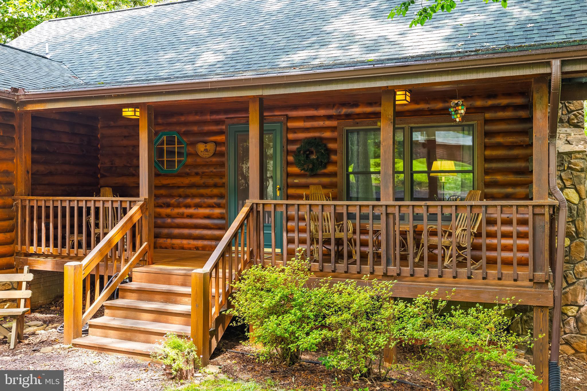 ROLLING WOODS - Residential