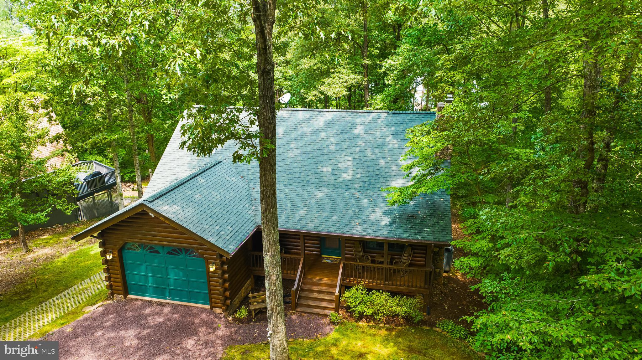 ROLLING WOODS - Residential