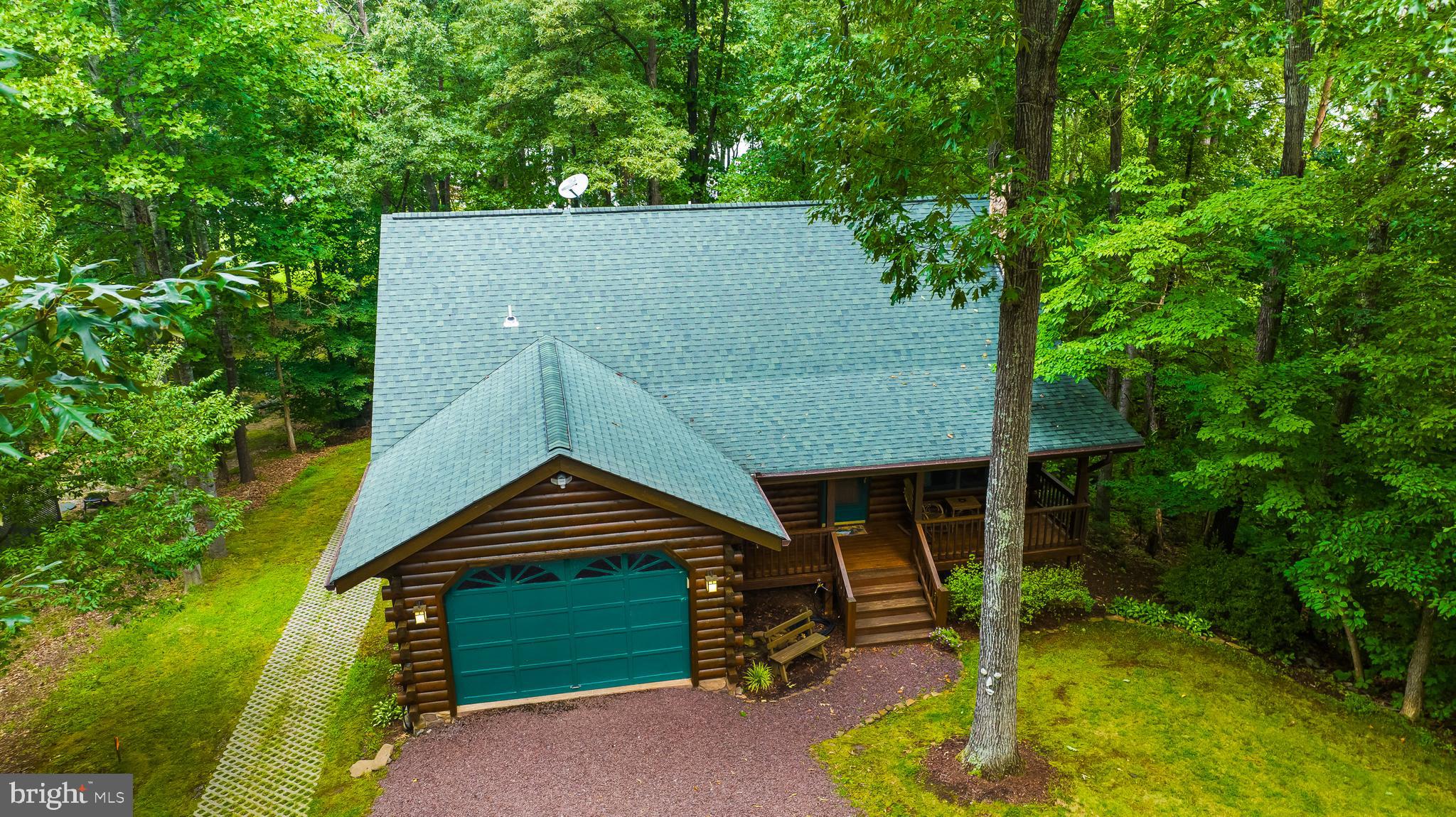 ROLLING WOODS - Residential