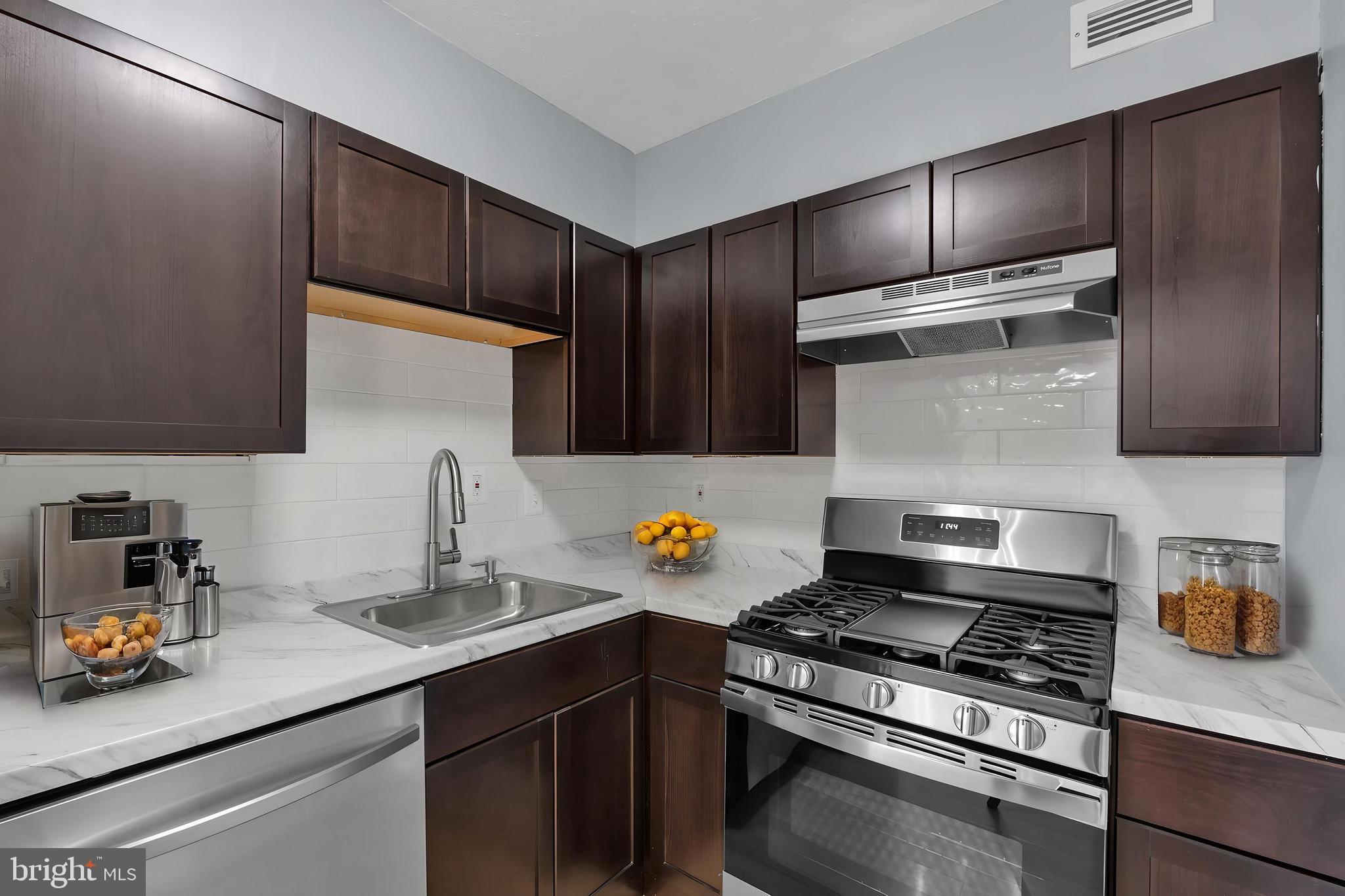 1245 4TH STREET SW E-210
