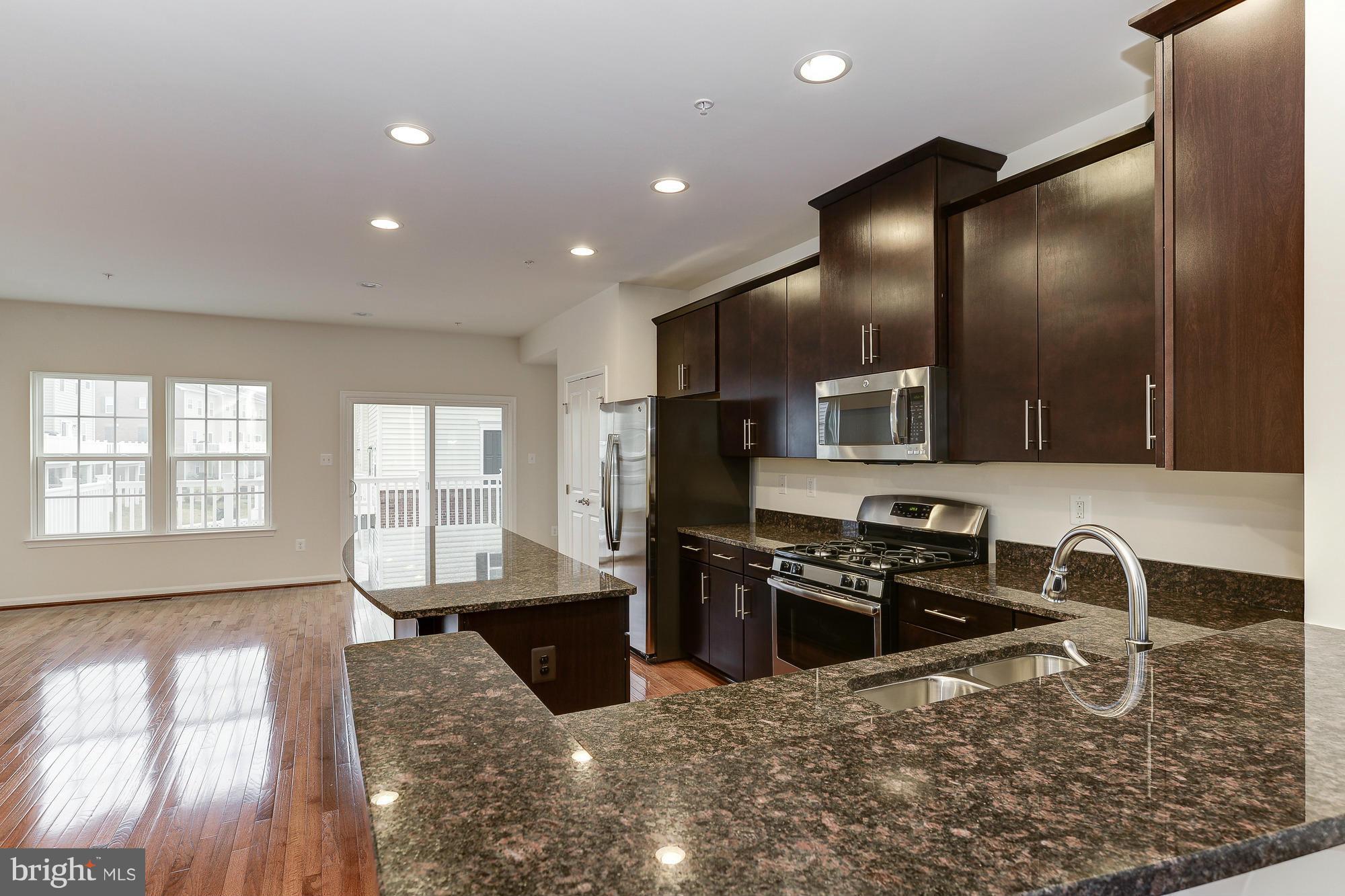 WATERFORD HILLS - Residential