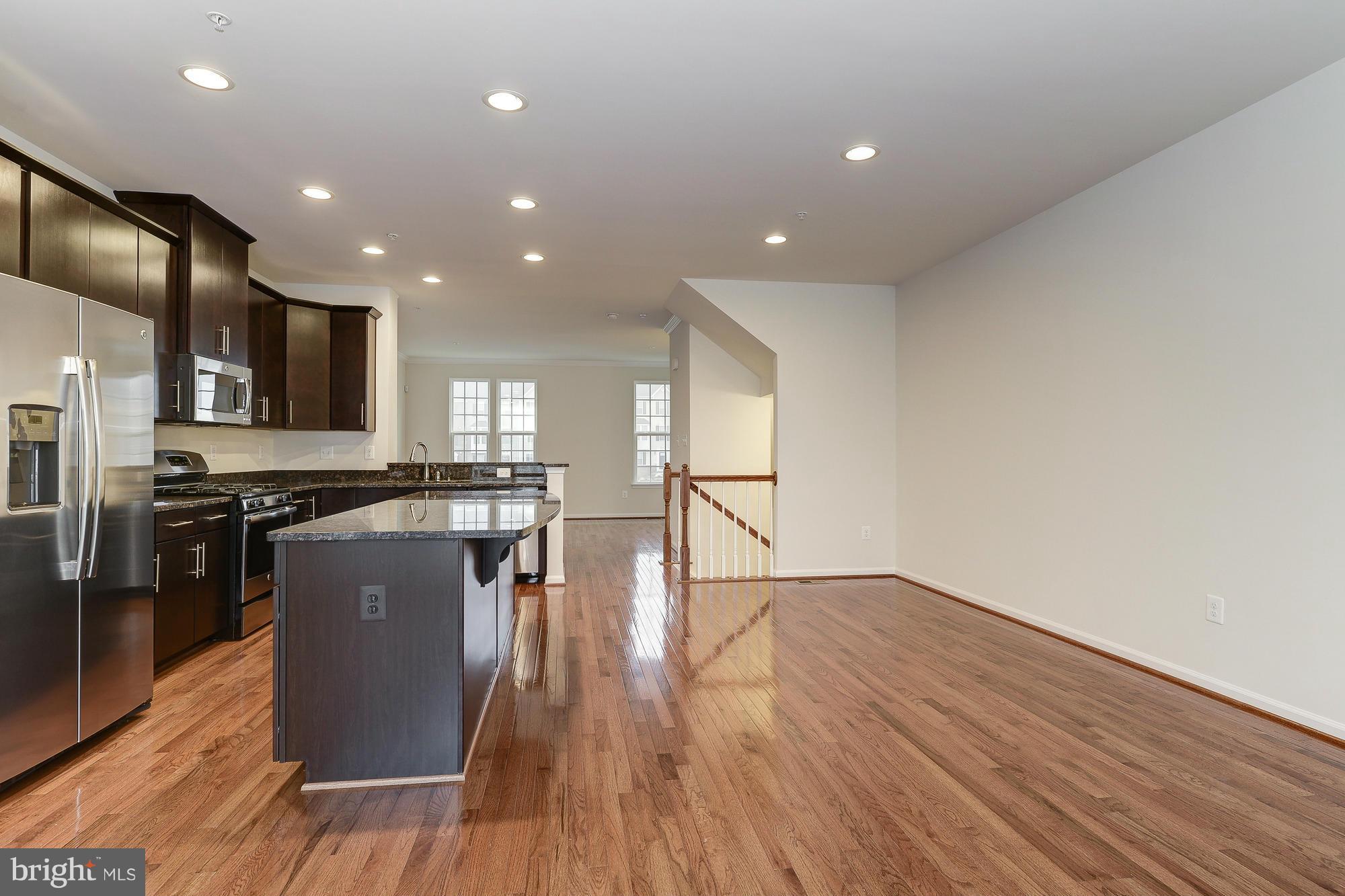 WATERFORD HILLS - Residential