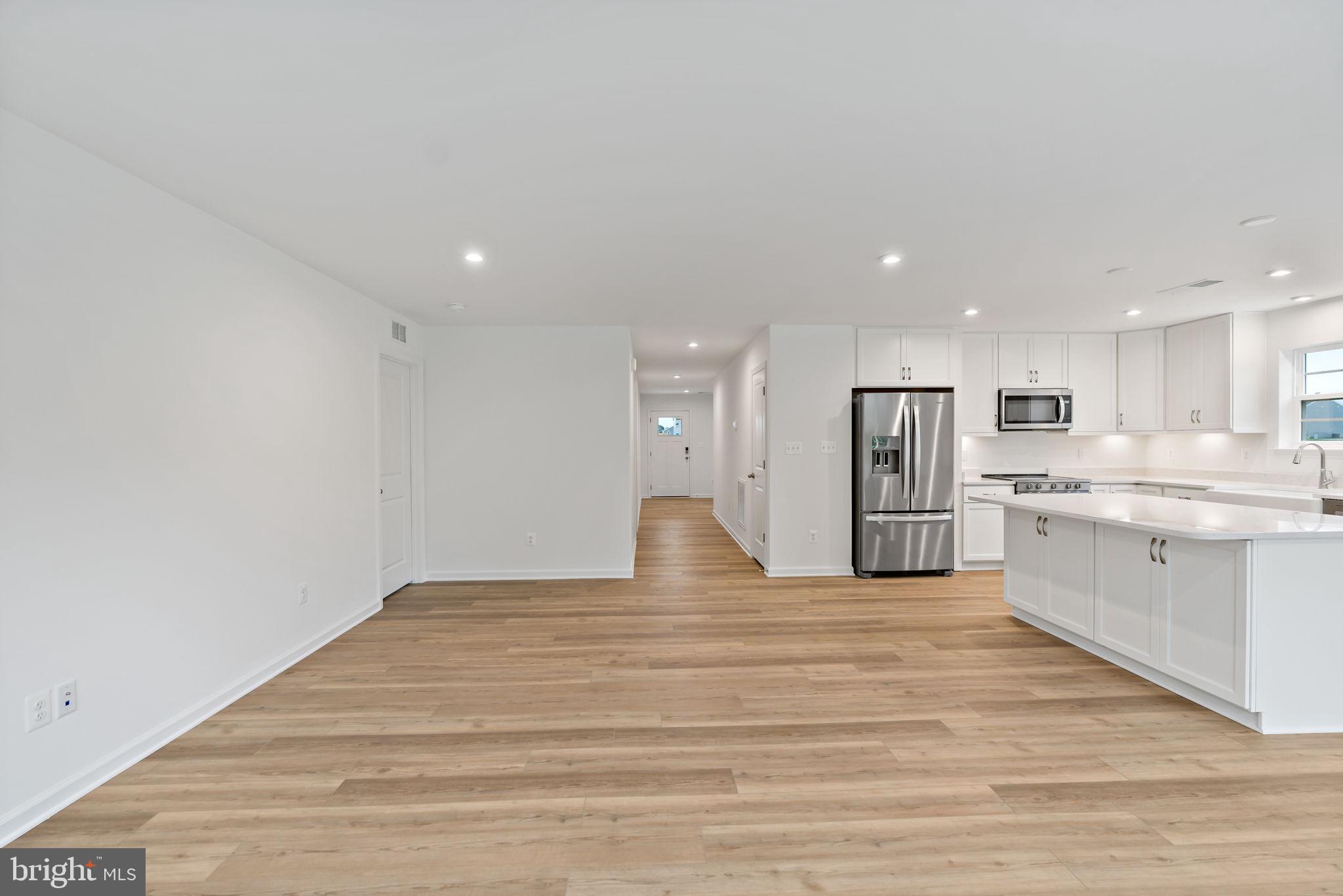 SOUTH BROOK - Residential