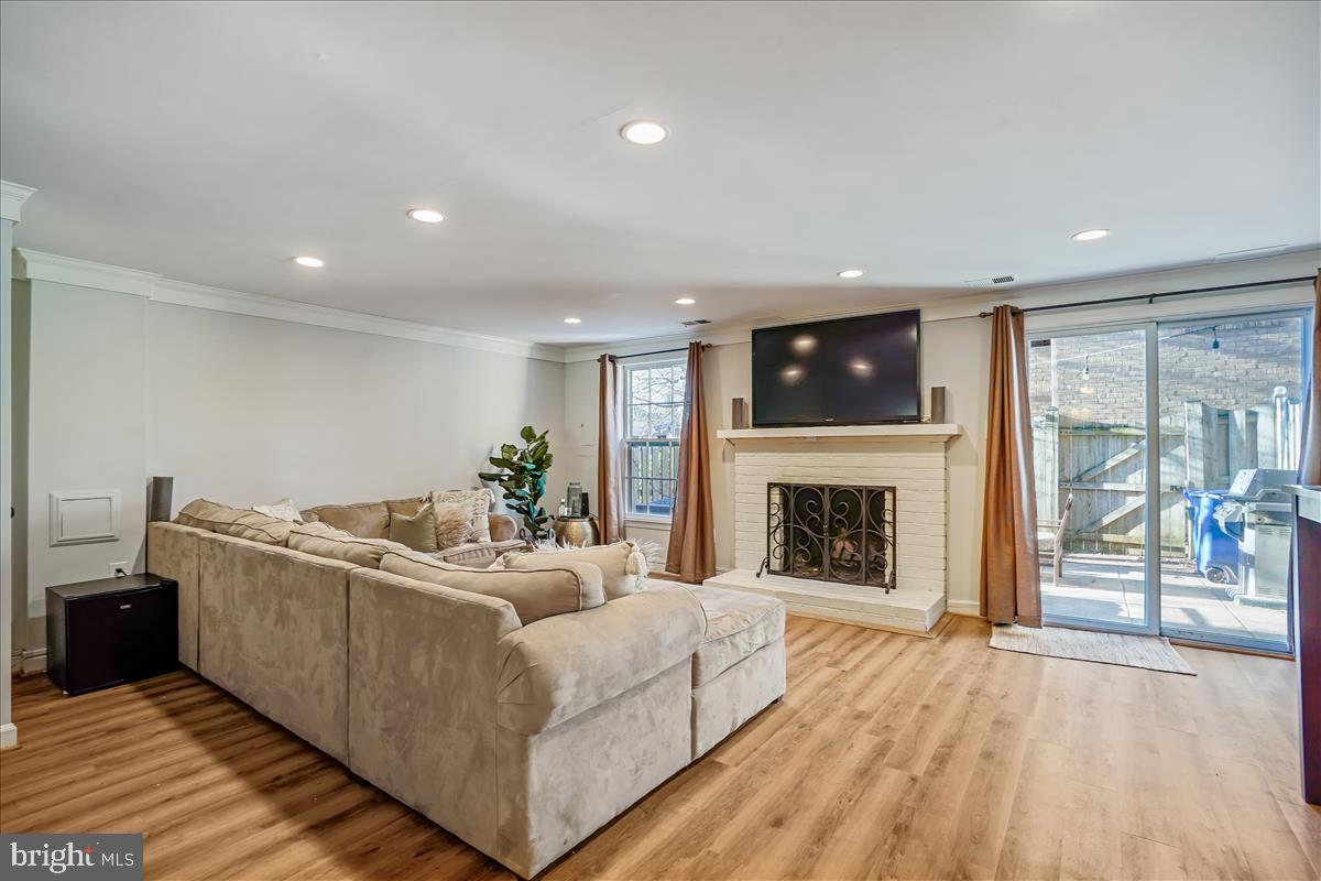 FEDERAL HILL - Residential