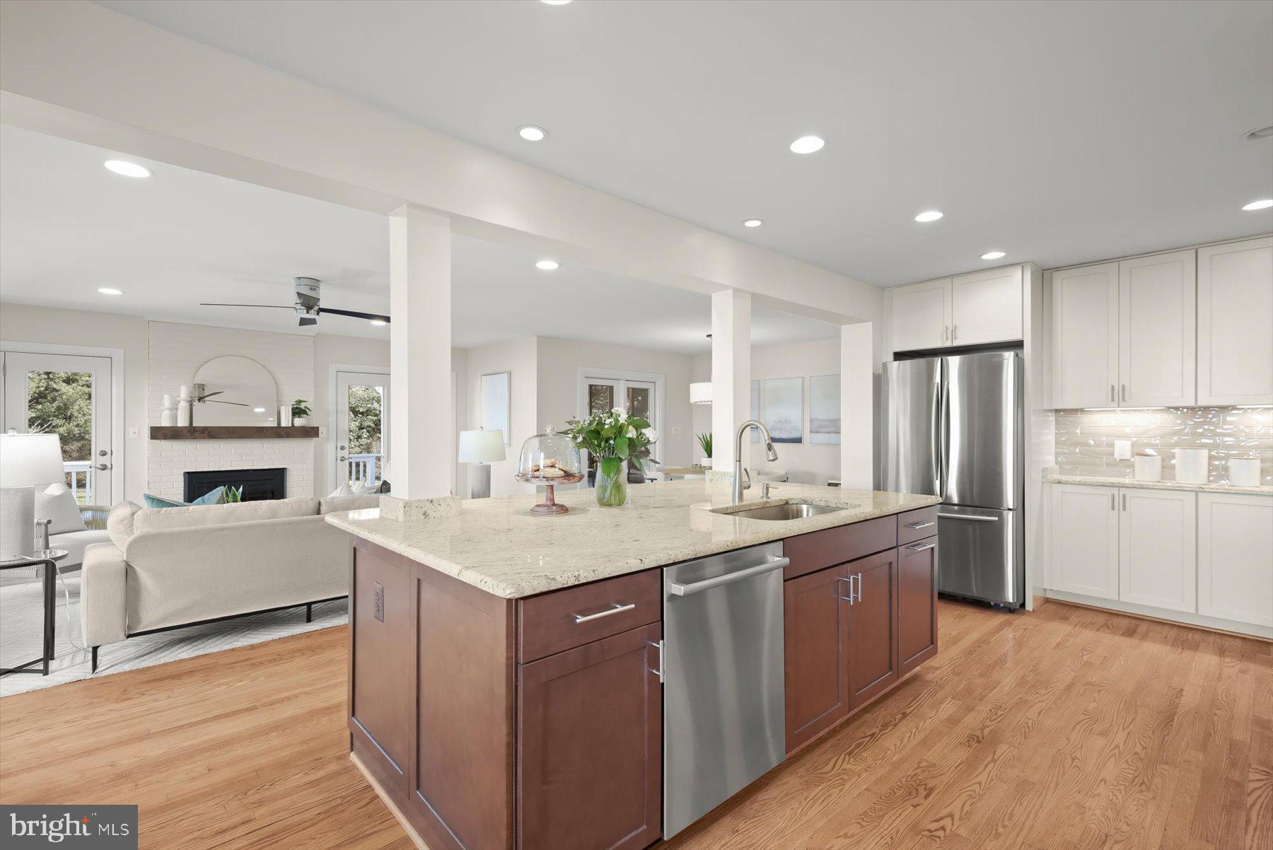 BERKSHIRE OAKWOOD - Residential