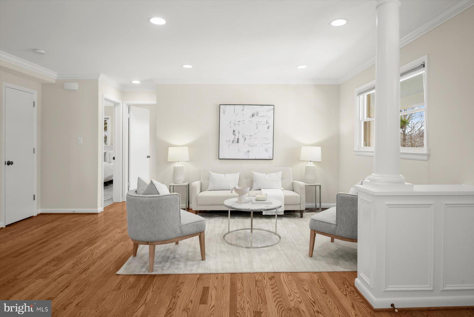 BERKSHIRE OAKWOOD - Residential