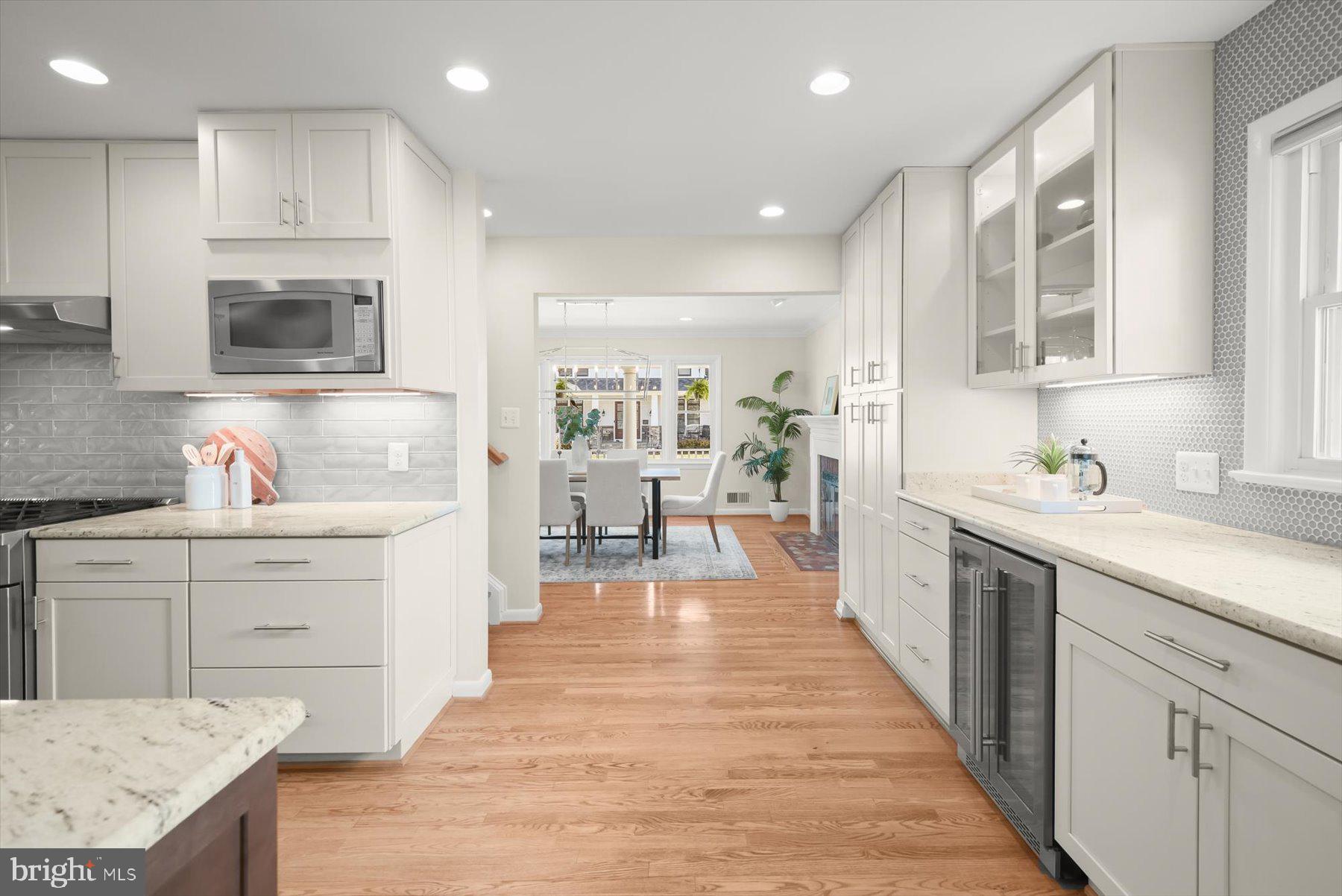 BERKSHIRE OAKWOOD - Residential