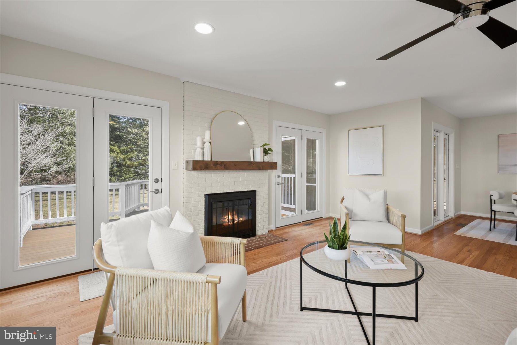 BERKSHIRE OAKWOOD - Residential