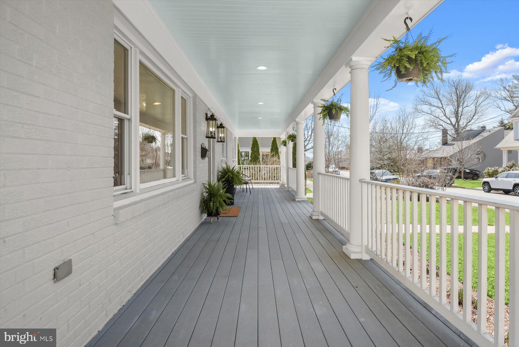 BERKSHIRE OAKWOOD - Residential