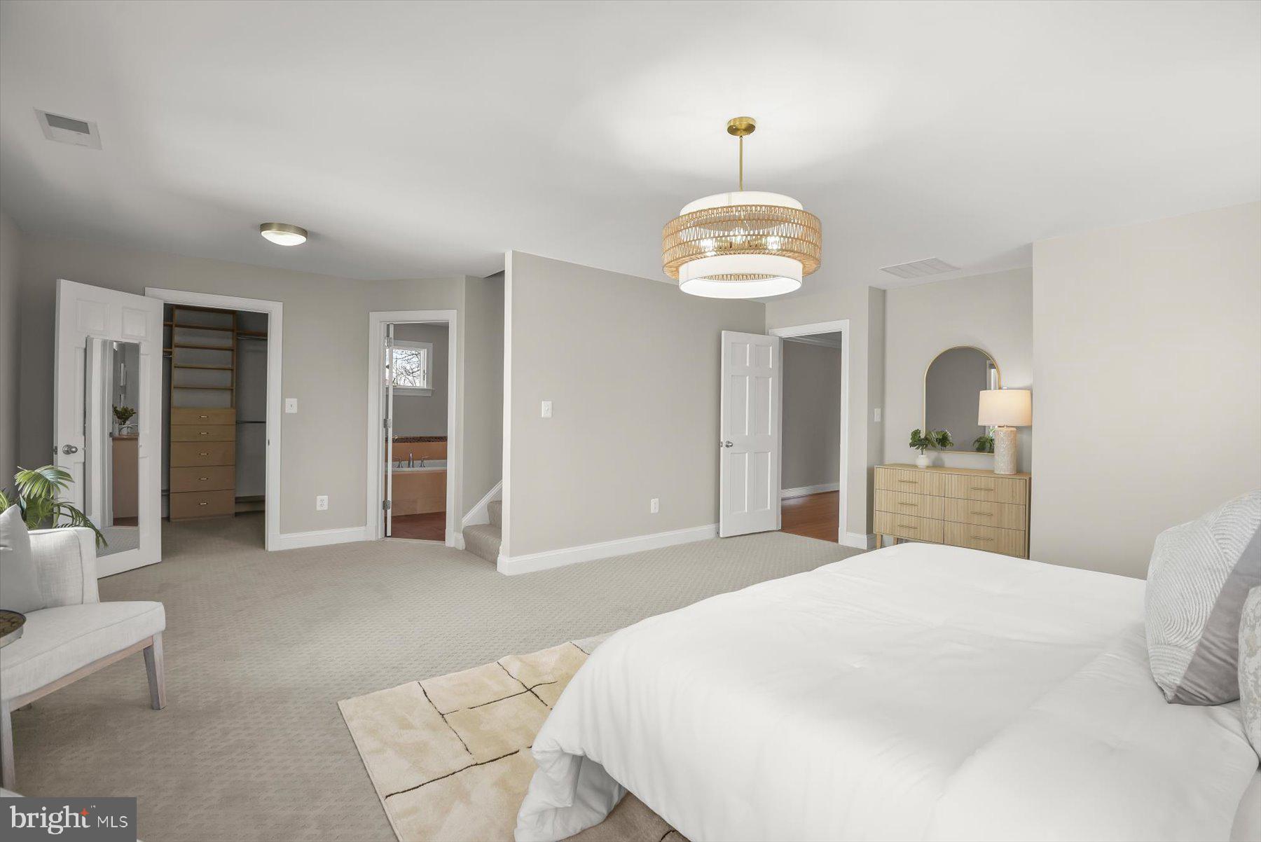 BERKSHIRE OAKWOOD - Residential