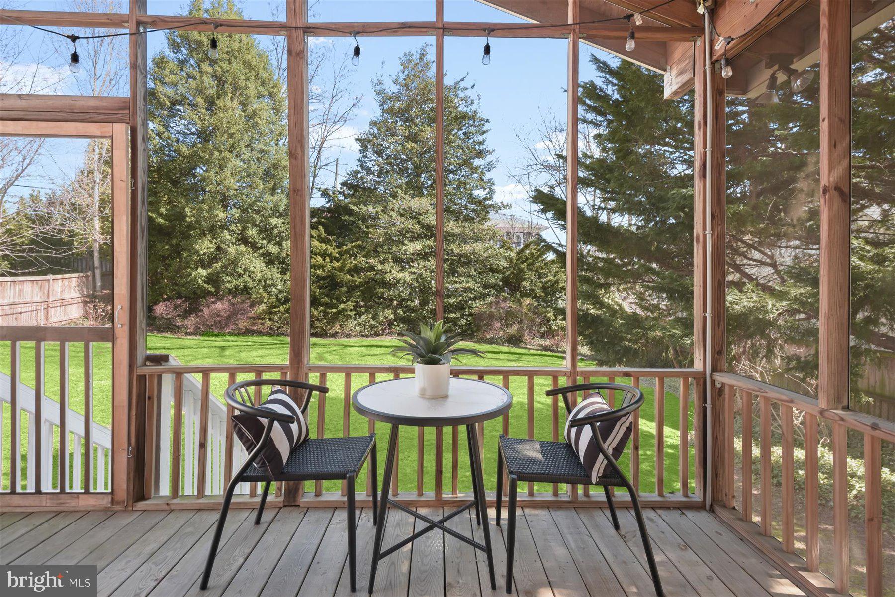 BERKSHIRE OAKWOOD - Residential