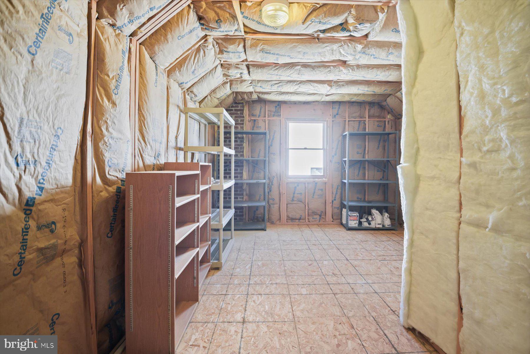 BERKSHIRE OAKWOOD - Residential