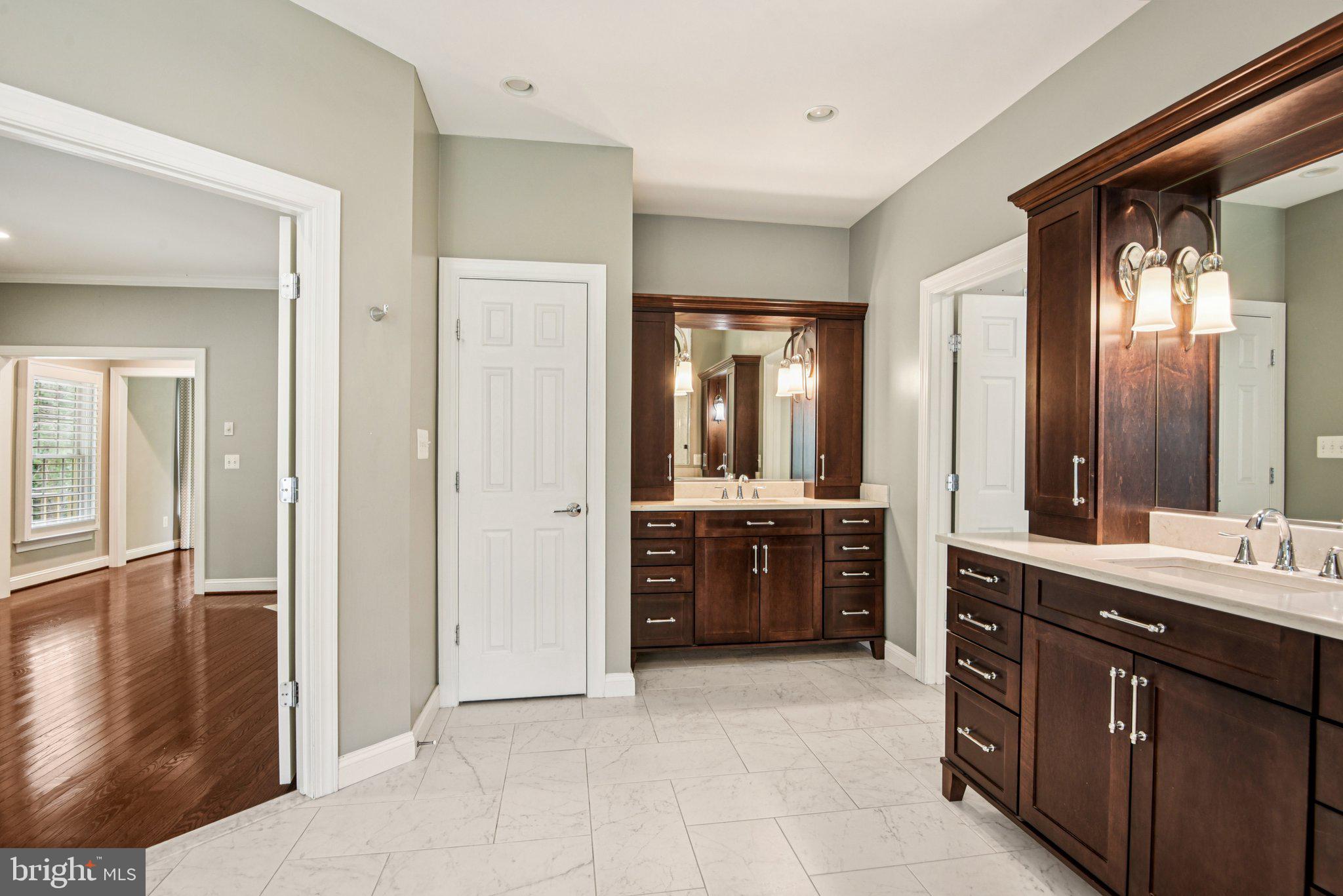 CEDAR CREST - Residential