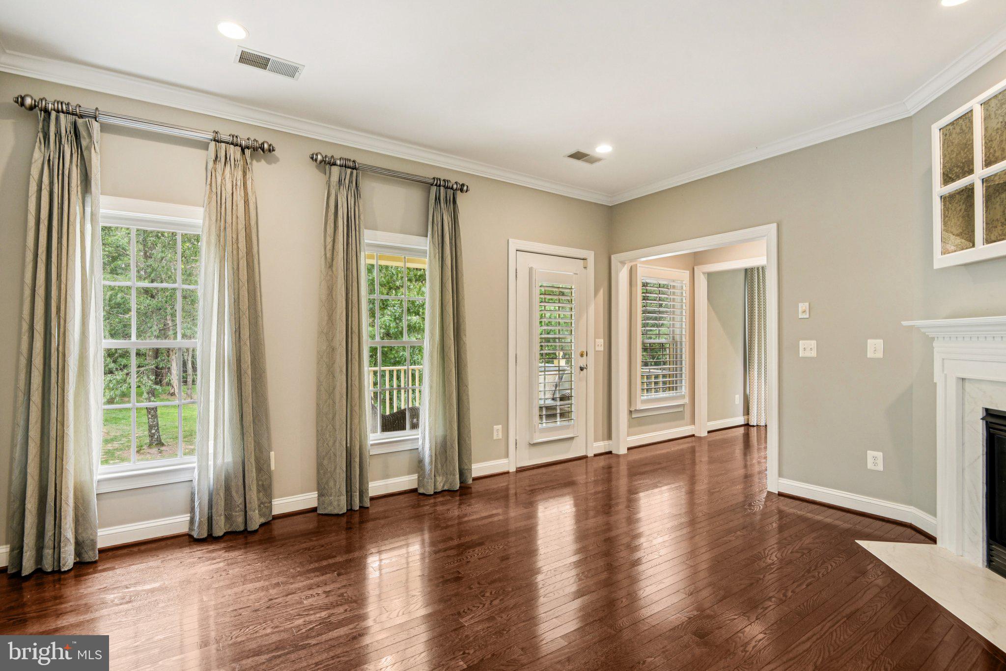 CEDAR CREST - Residential