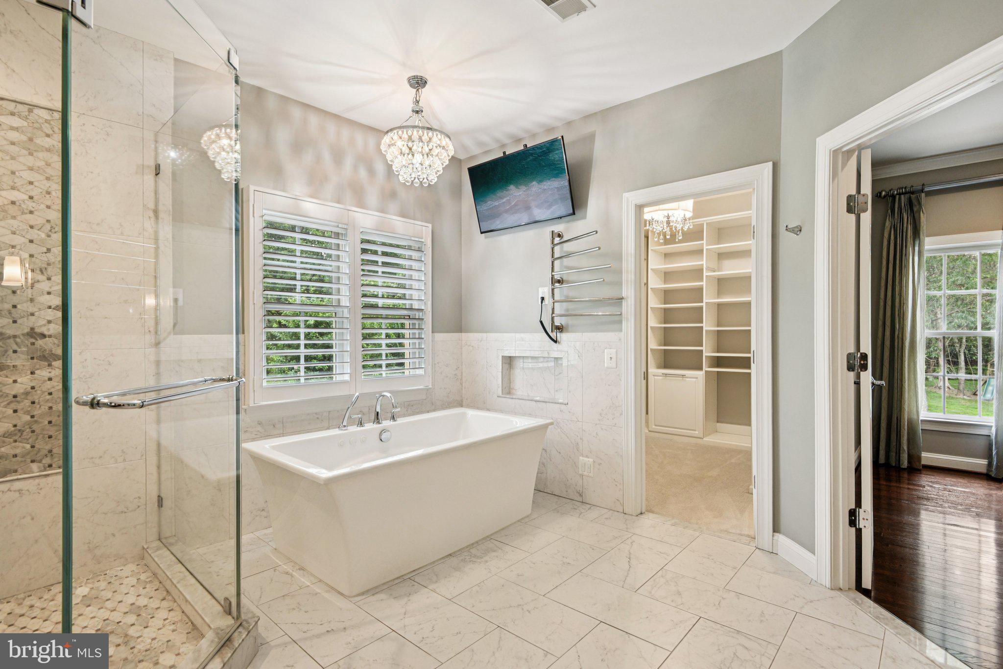 CEDAR CREST - Residential