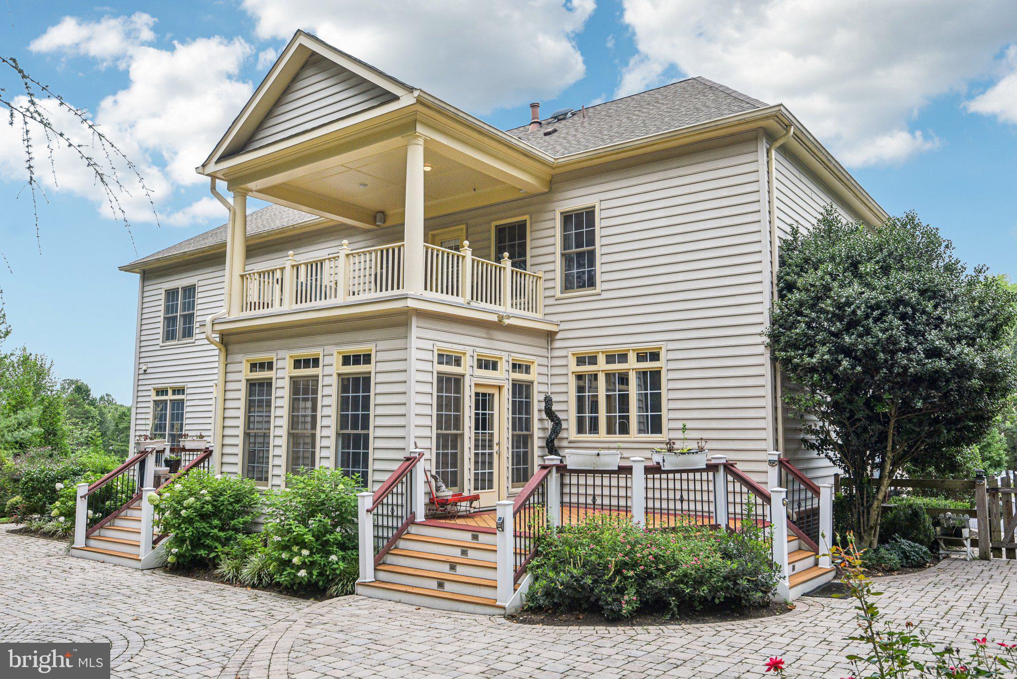 CEDAR CREST - Residential