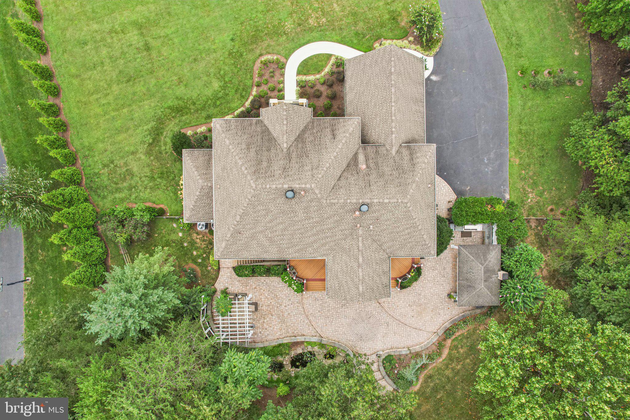 CEDAR CREST - Residential