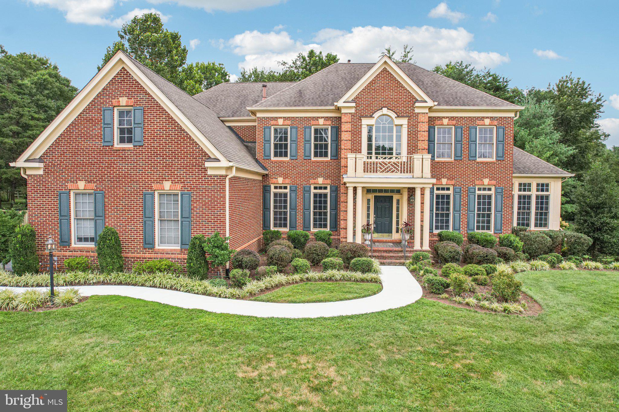 CEDAR CREST - Residential