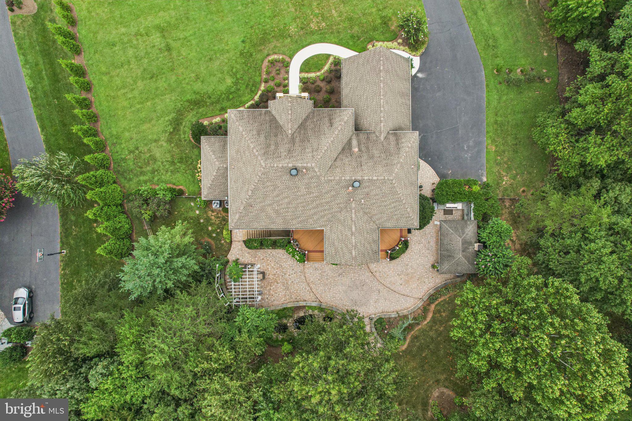 CEDAR CREST - Residential