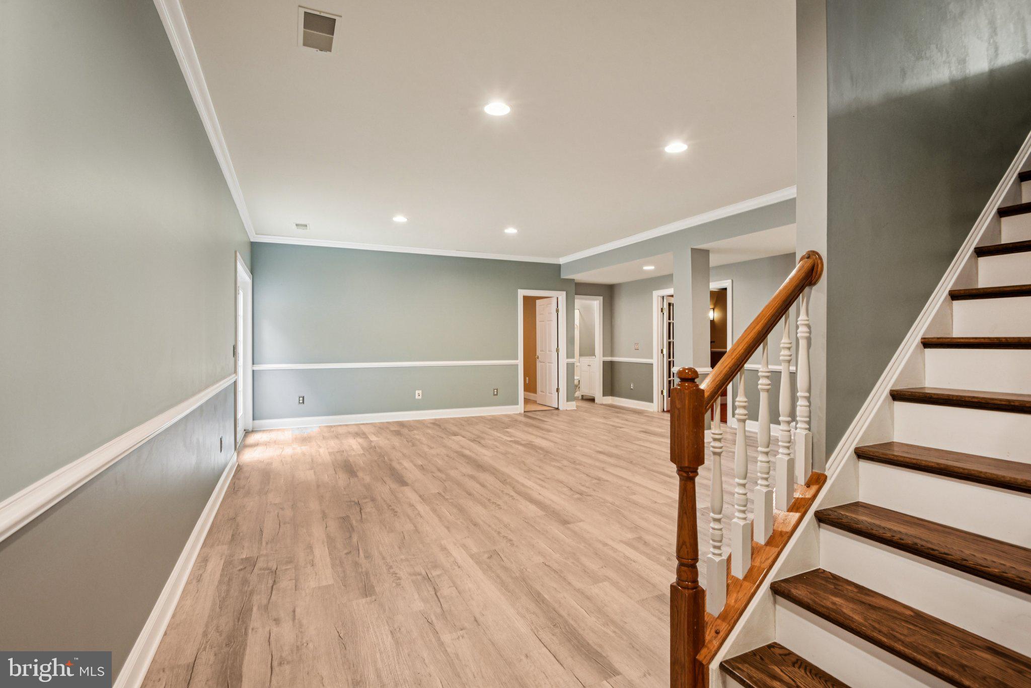 CEDAR CREST - Residential