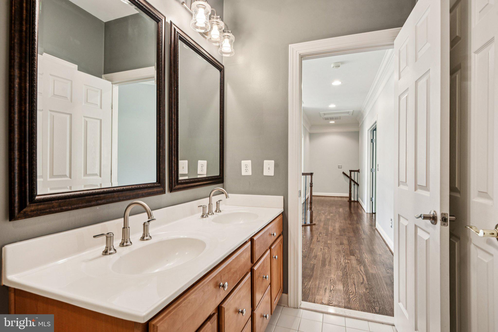 CEDAR CREST - Residential