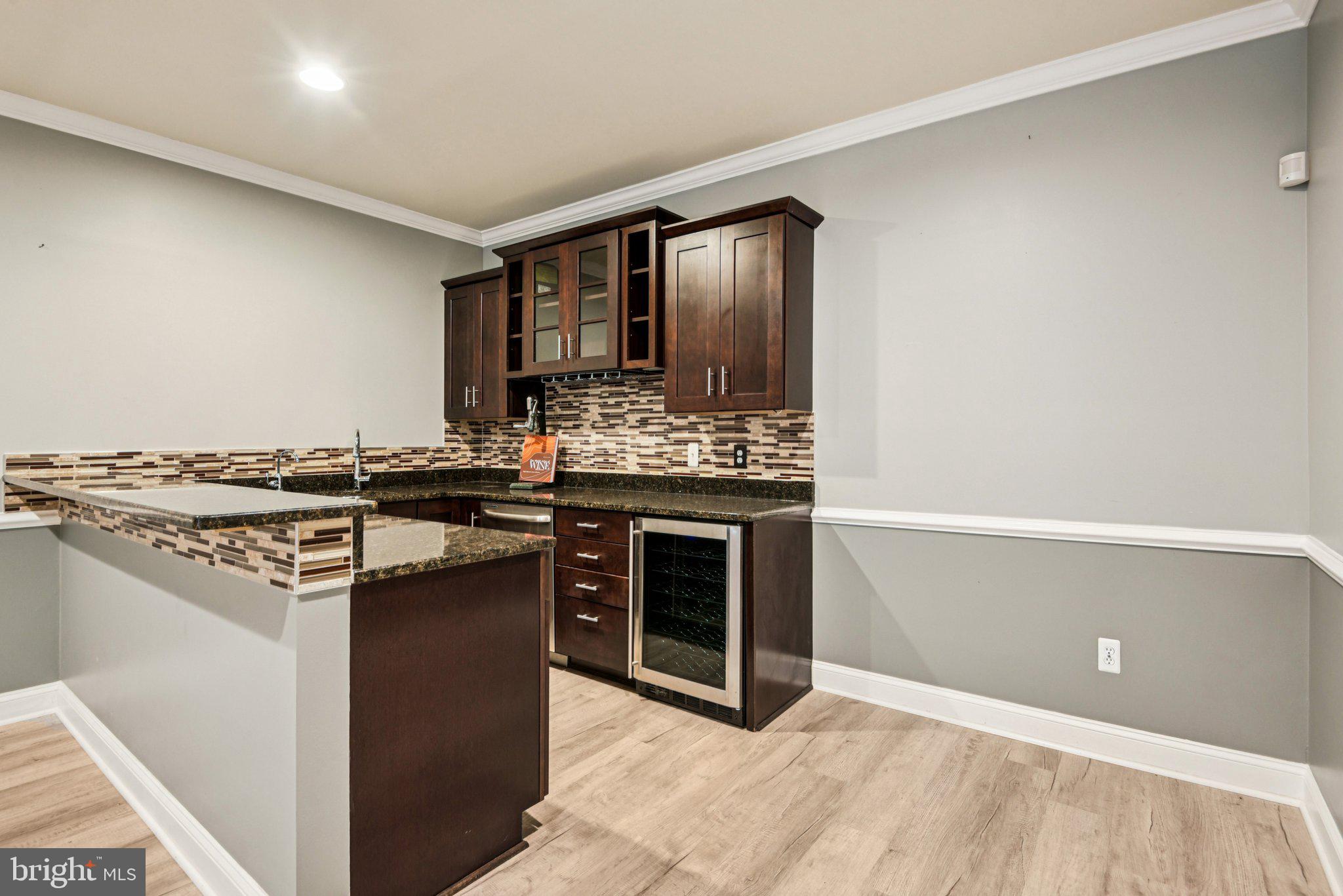 CEDAR CREST - Residential