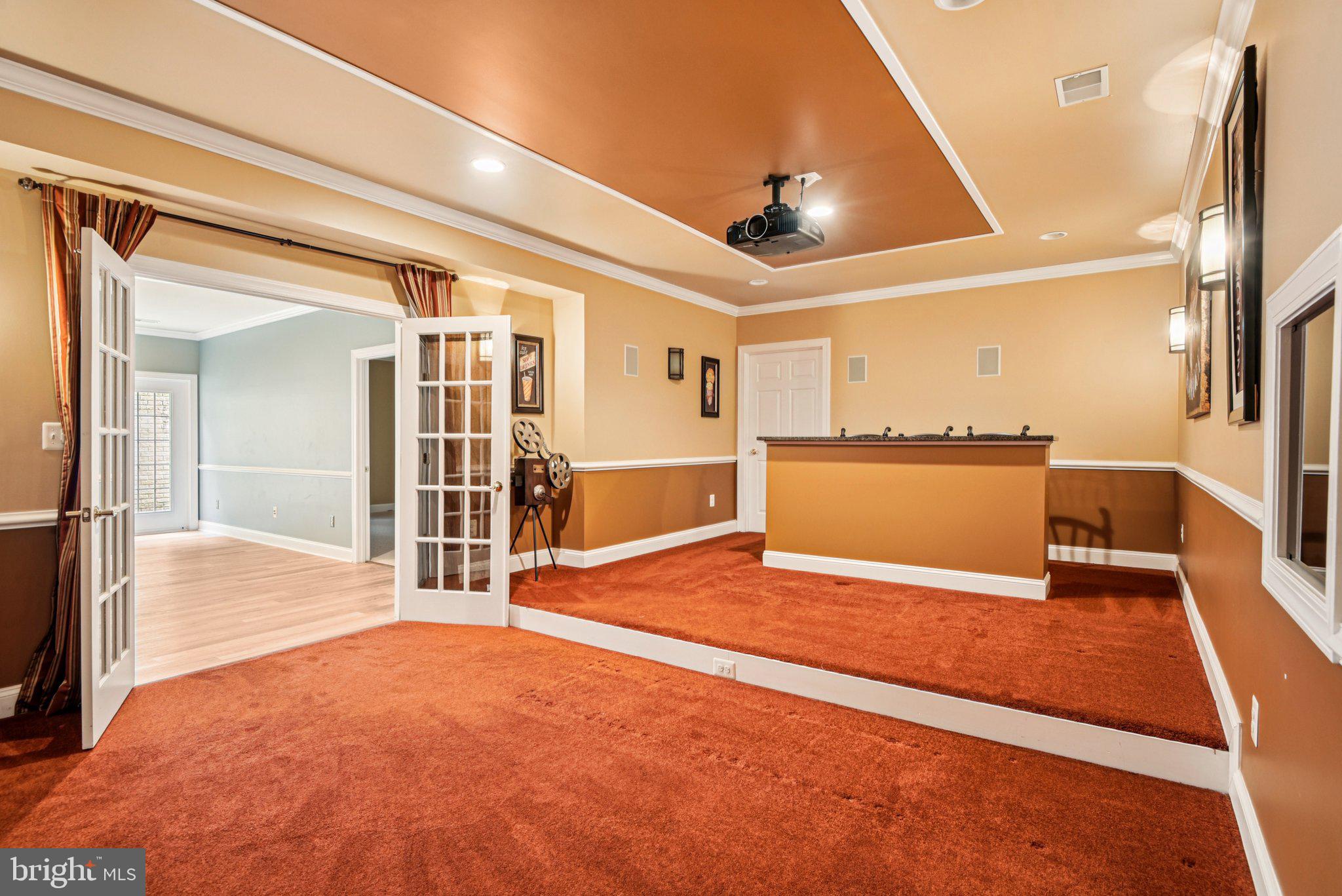 CEDAR CREST - Residential