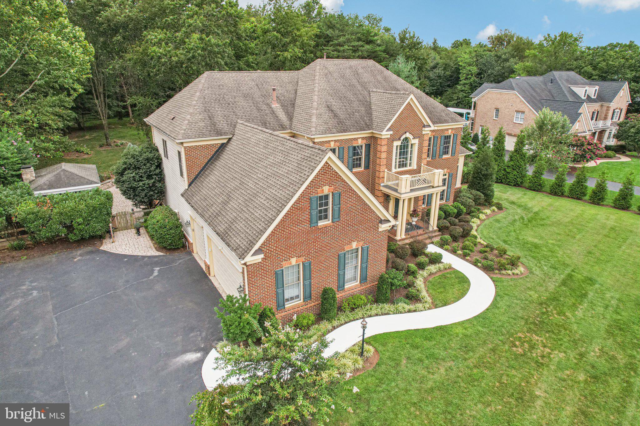 CEDAR CREST - Residential