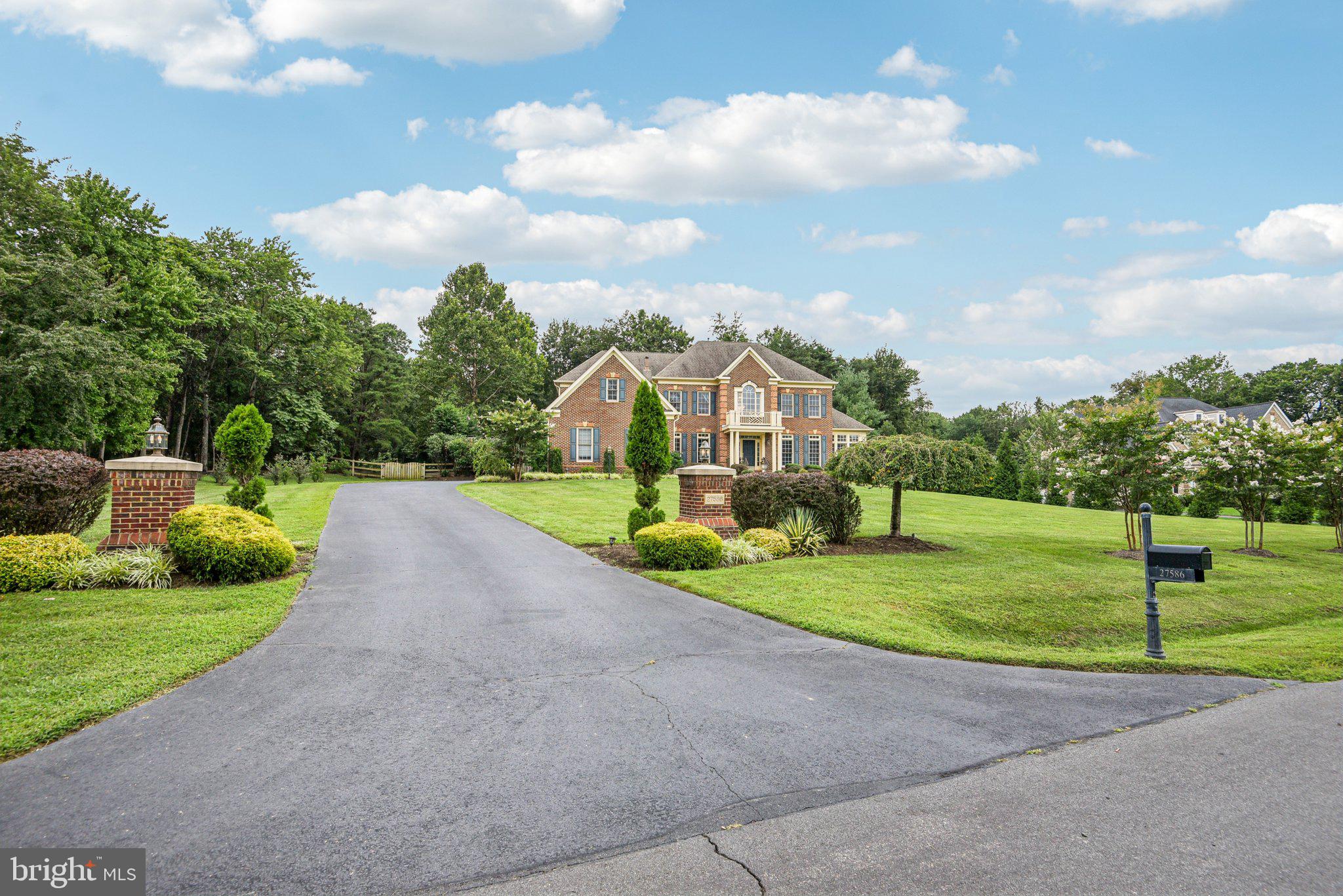 CEDAR CREST - Residential