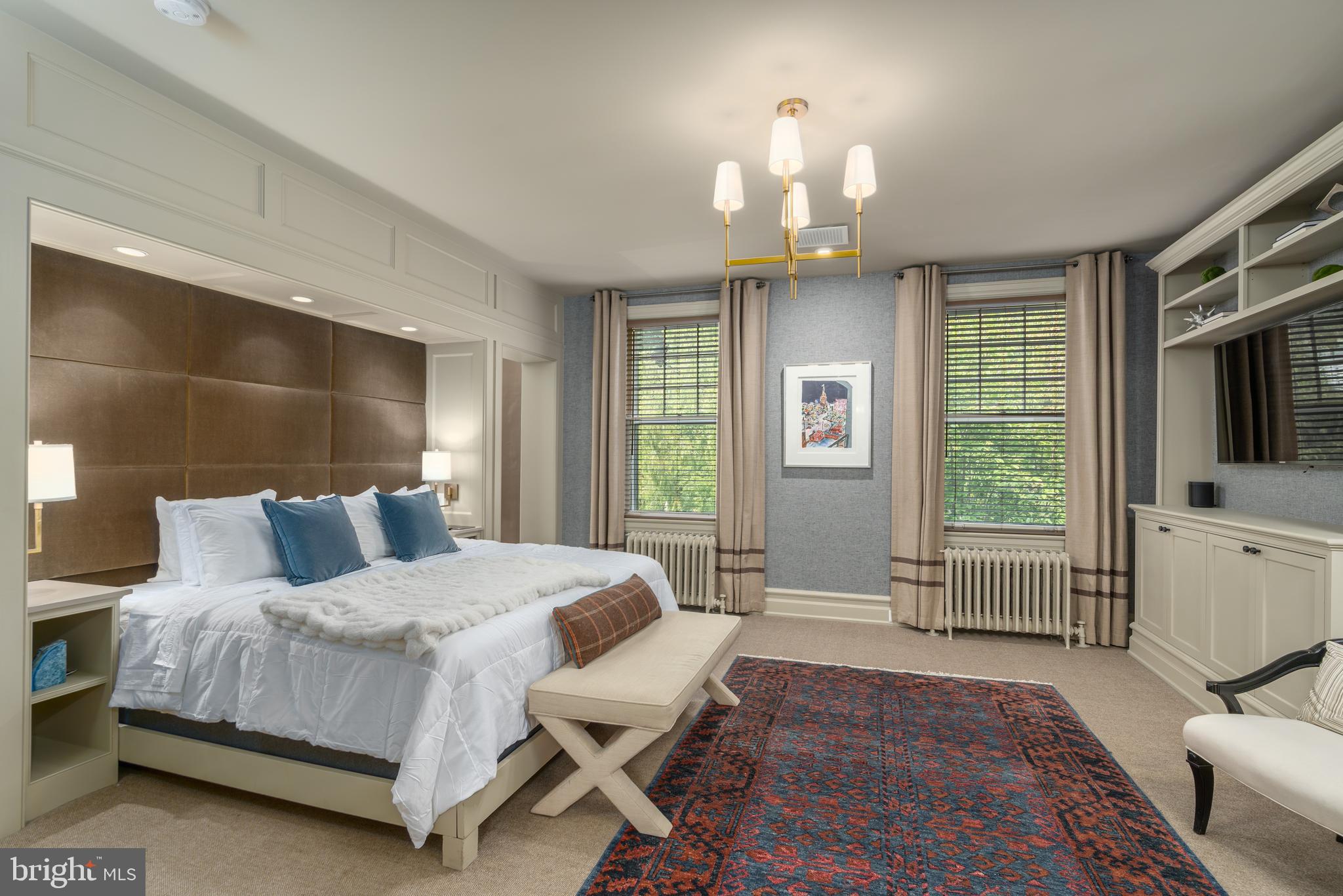 WOODLEY PARK - Residential
