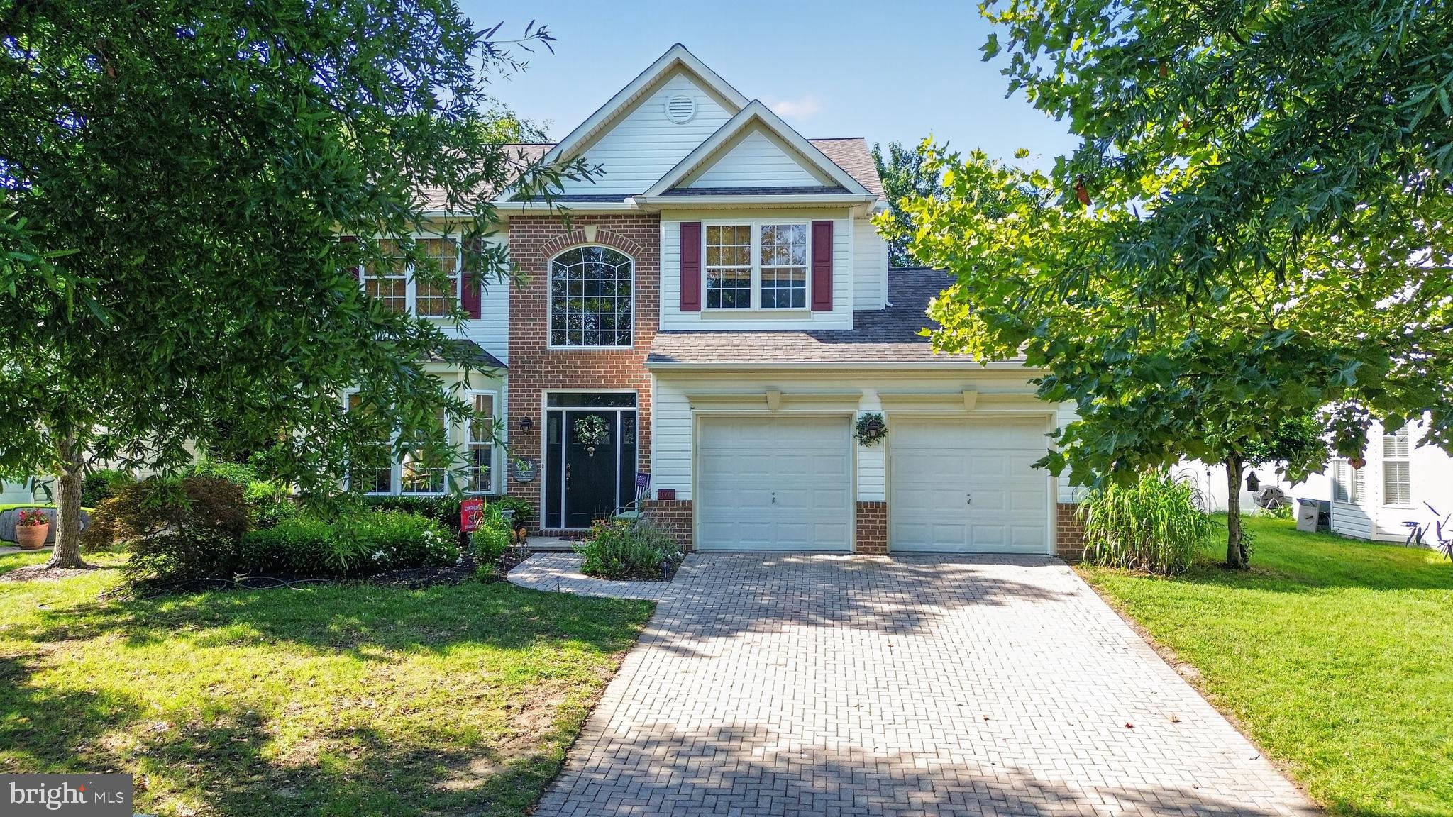 376 WEB FOOT LANE