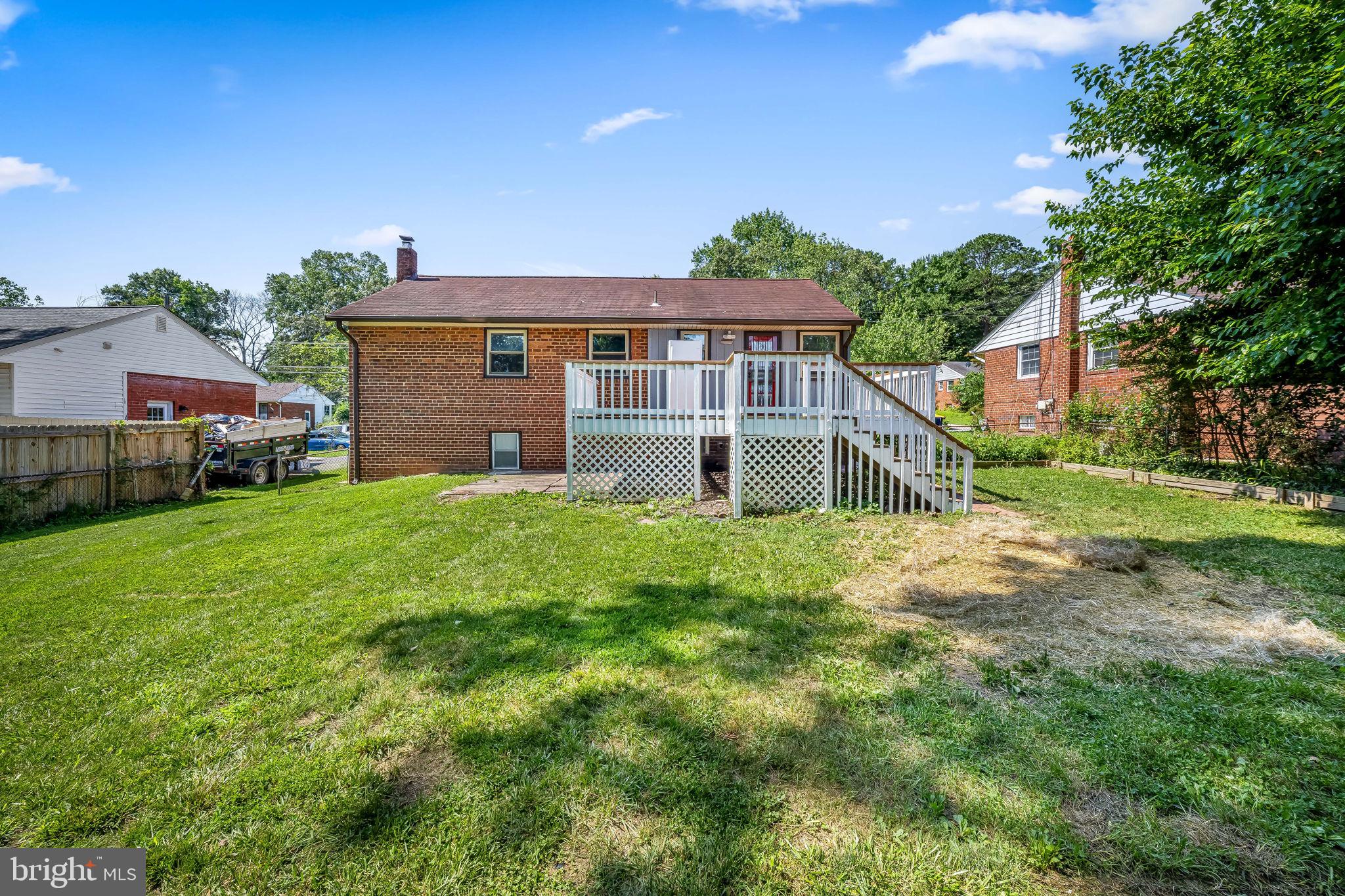 NEW CARROLLTON - Residential