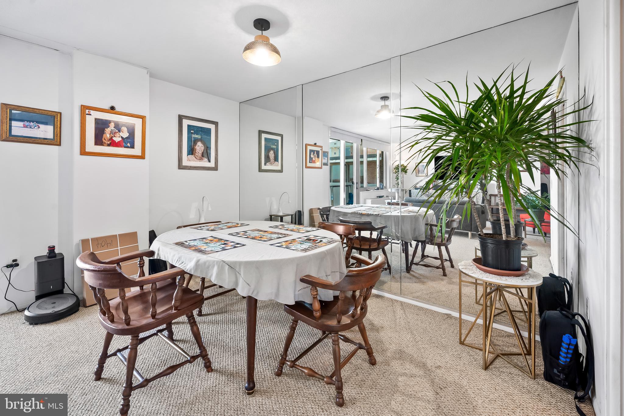 CHARLES VILLAGE - Residential