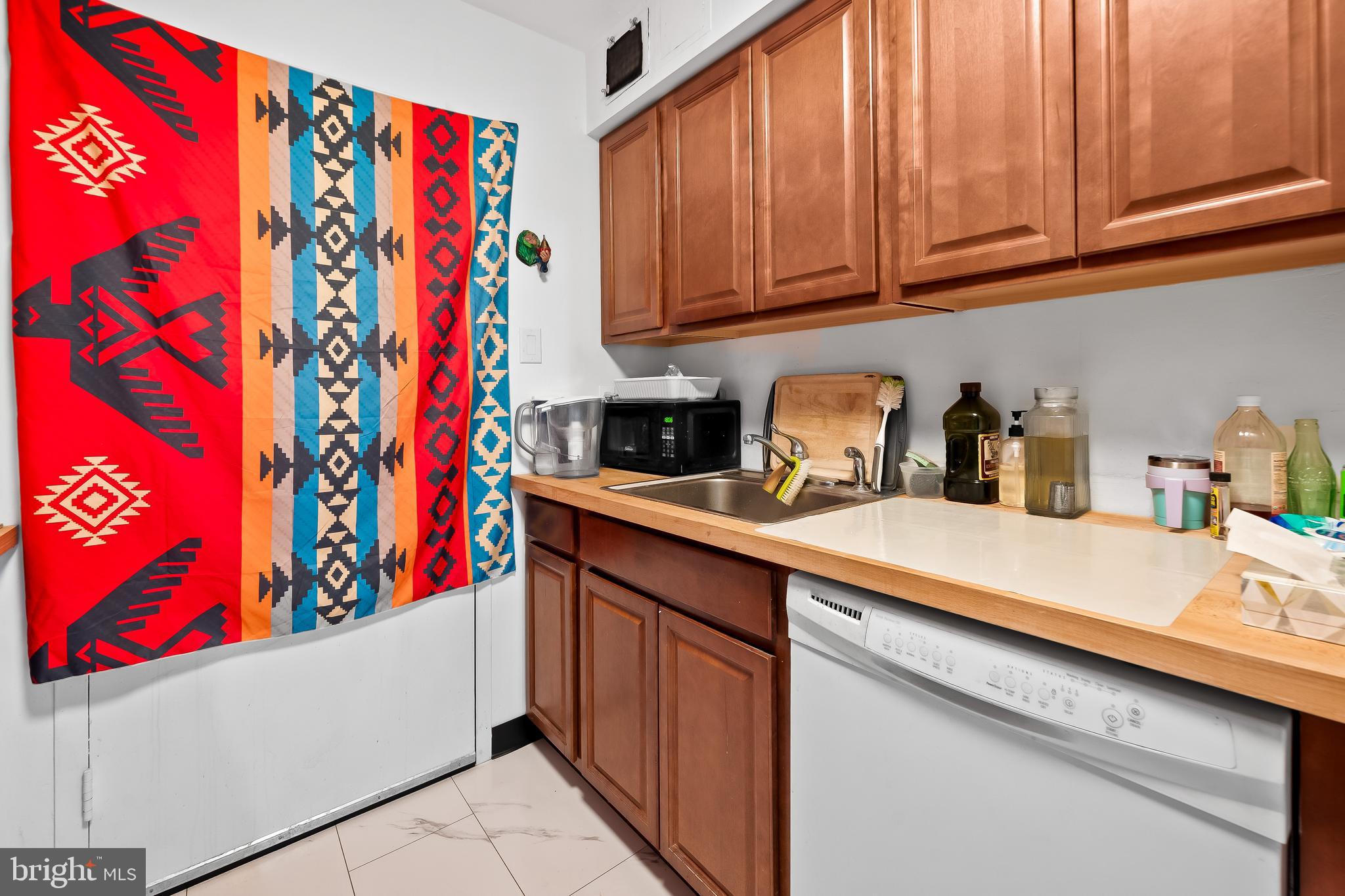 CHARLES VILLAGE - Residential