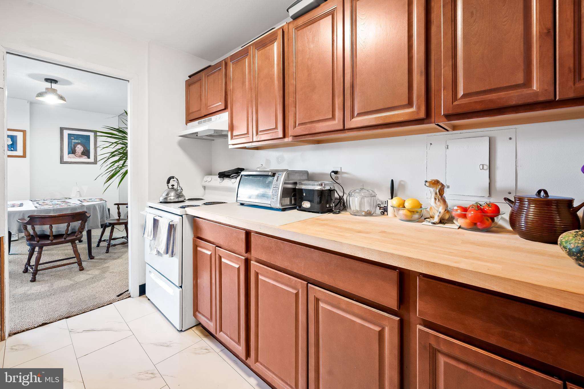 CHARLES VILLAGE - Residential