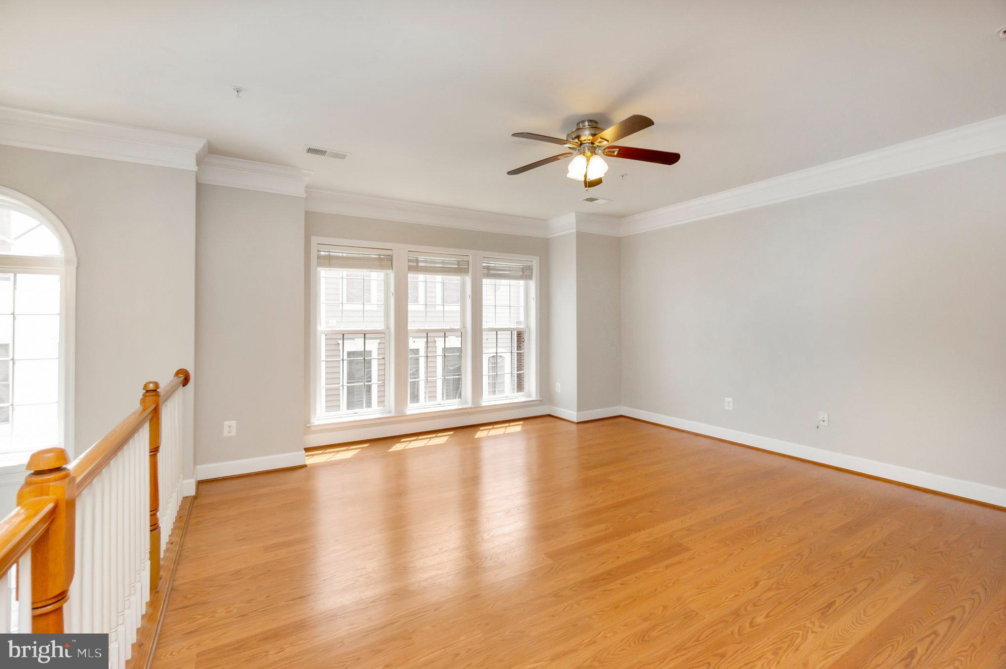 POTOMAC CLUB CONDOMINIUMS - Residential Lease