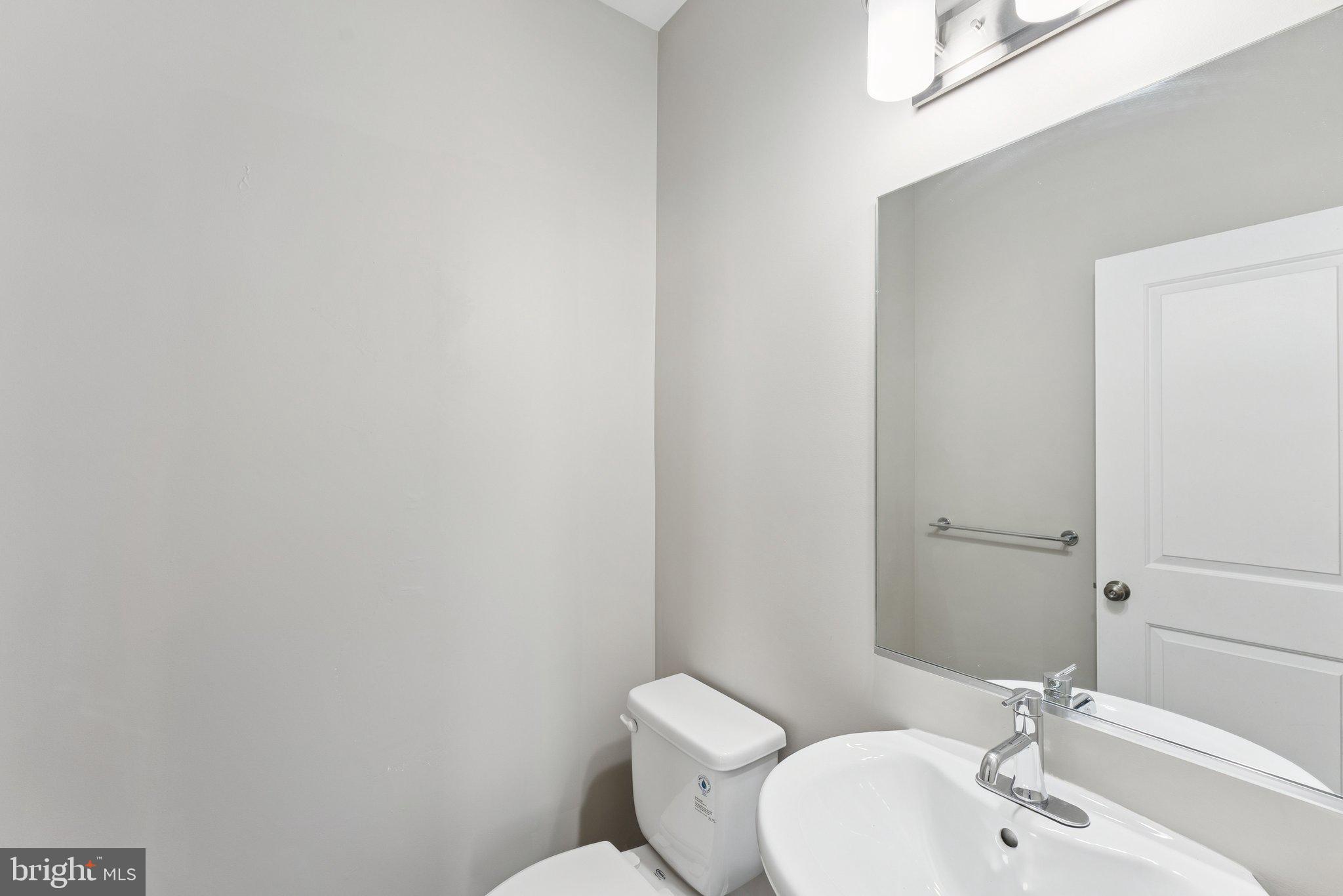 412 WOODCREST DRIVE SE 412B