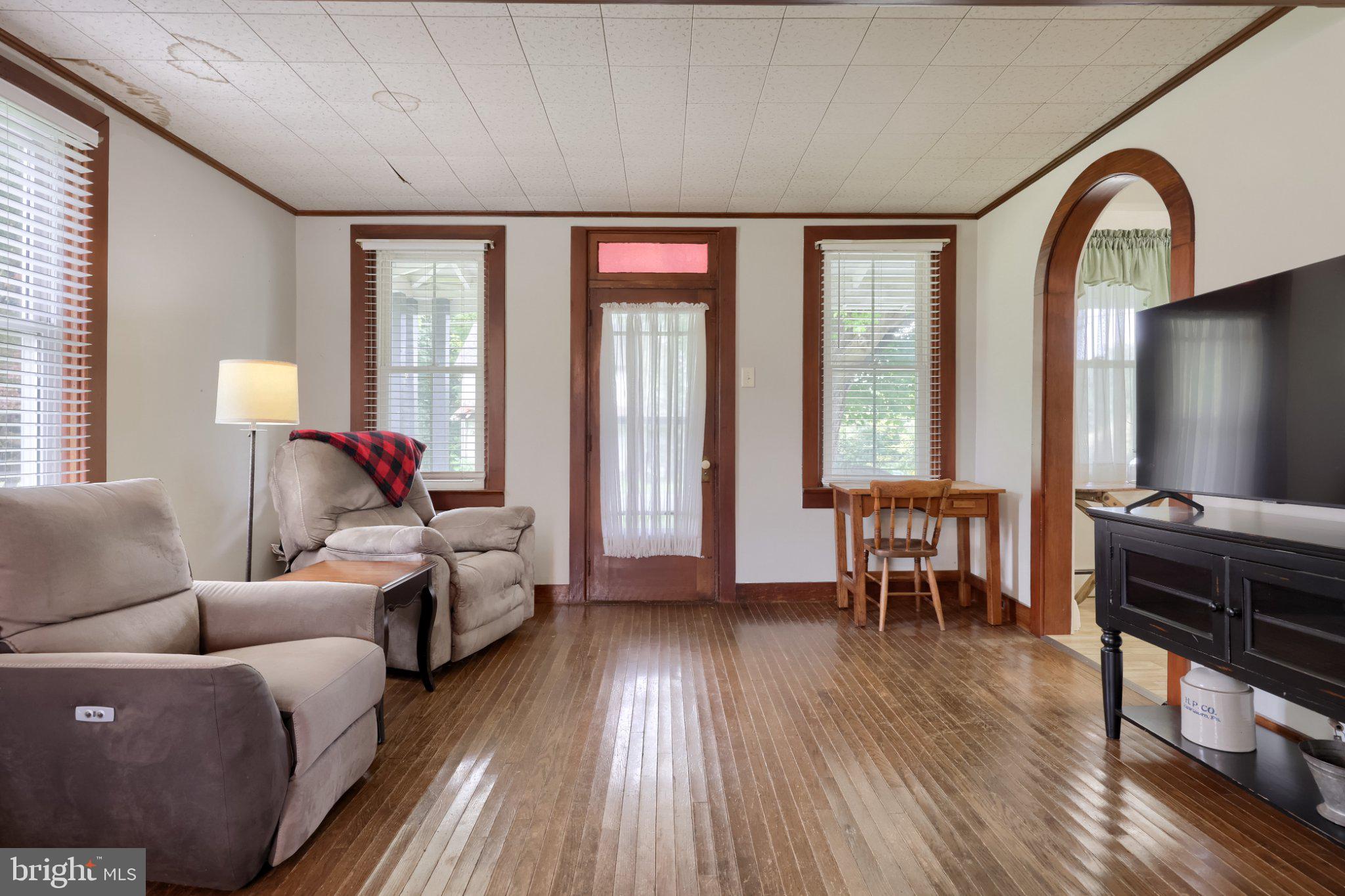 304 HILLDALE ROAD