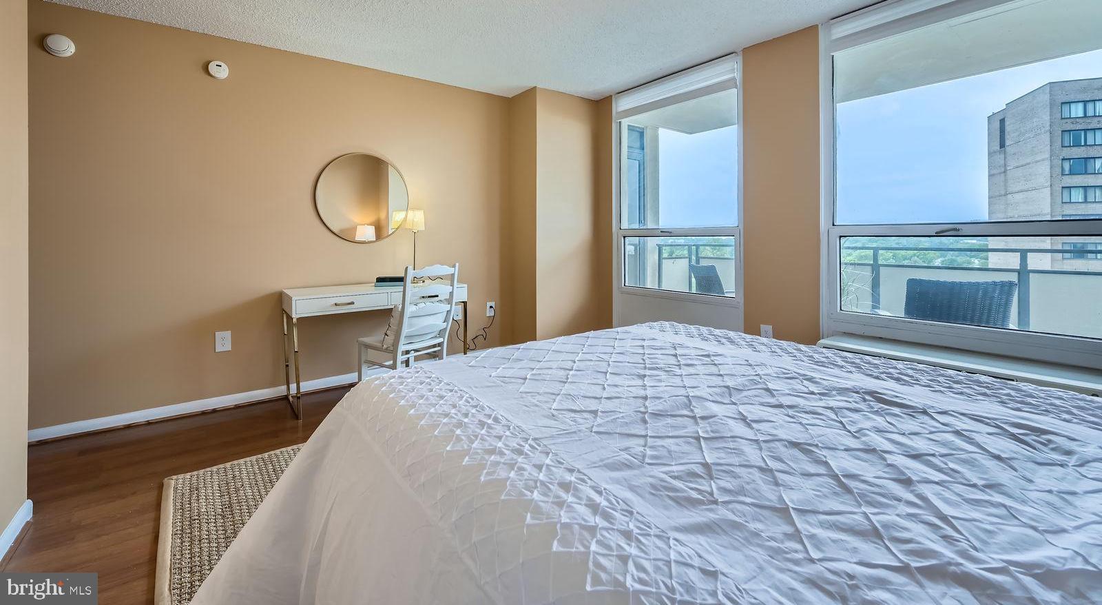 TOWSON - Residential