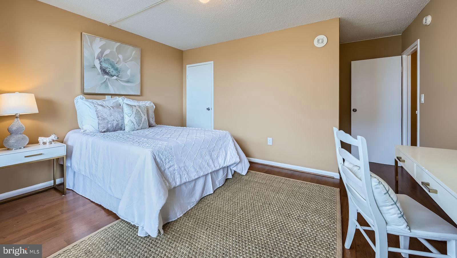 TOWSON - Residential