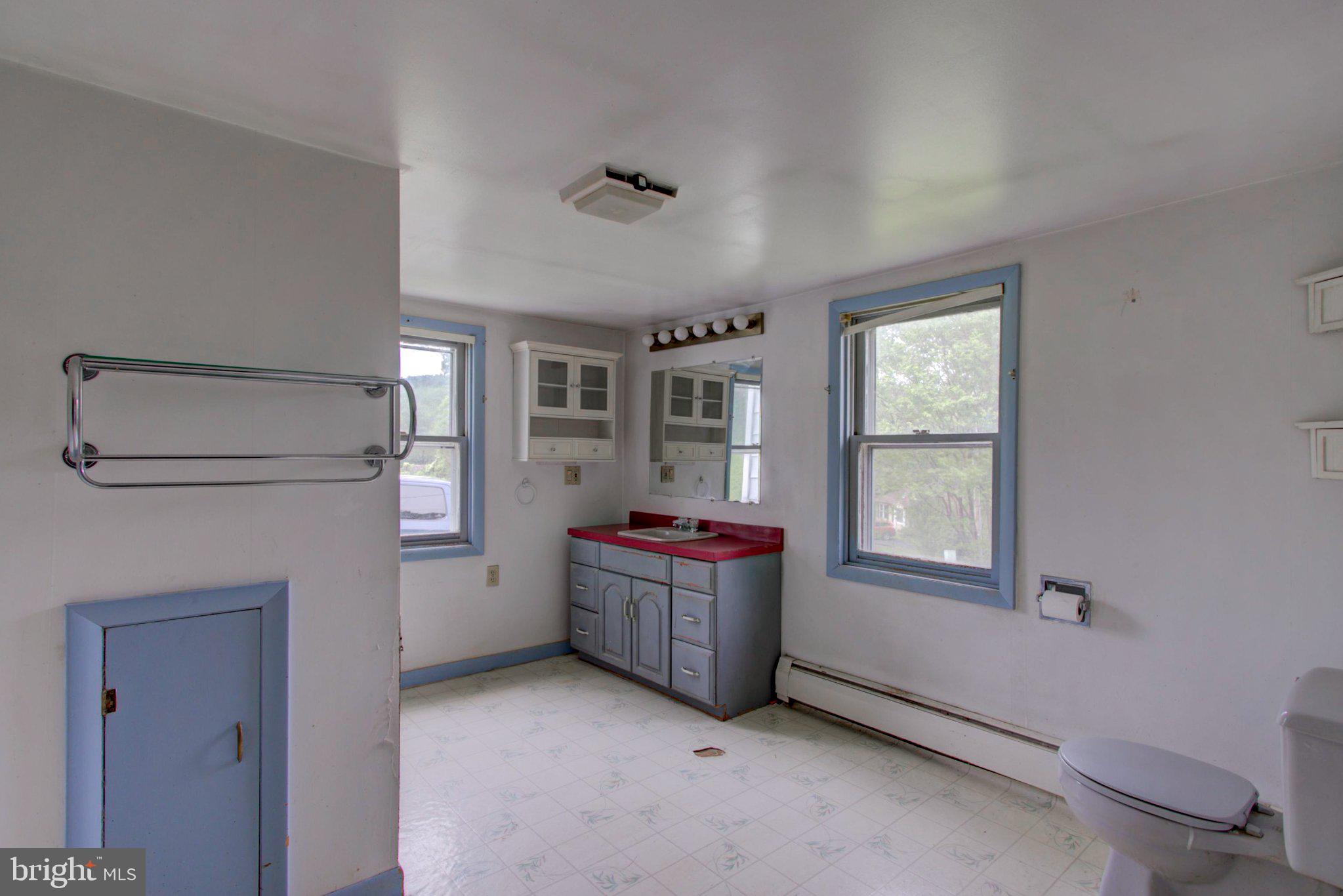 MYERS ROAD - Residential