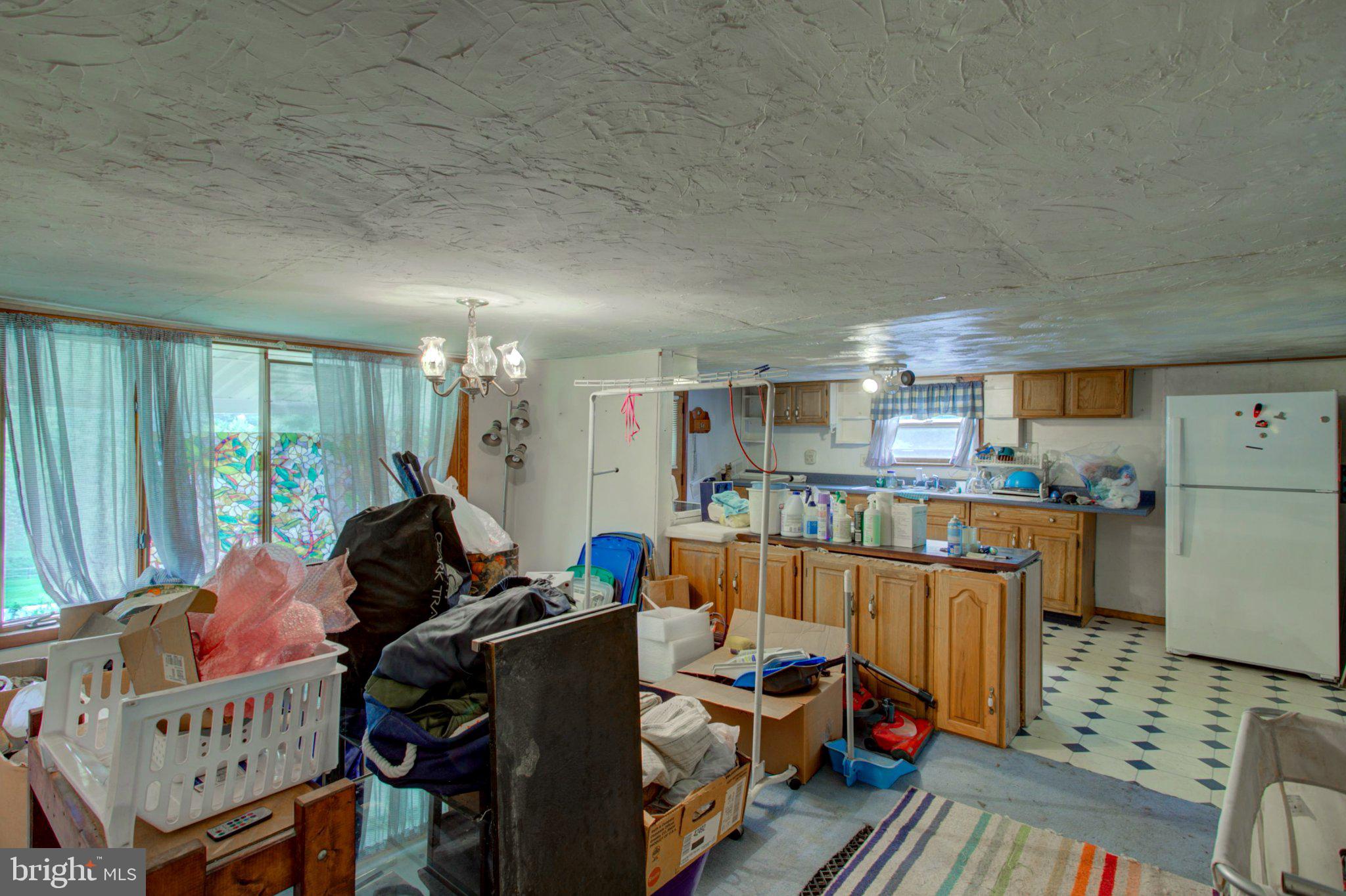 MYERS ROAD - Residential