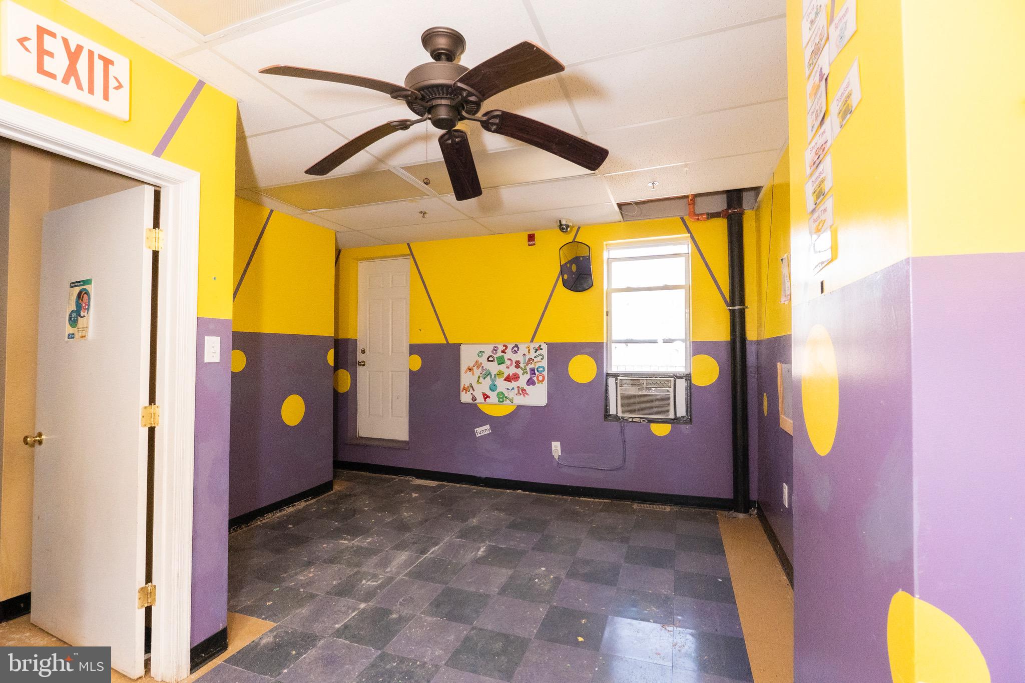 WEST PHILADELPHIA - Commercial Sale