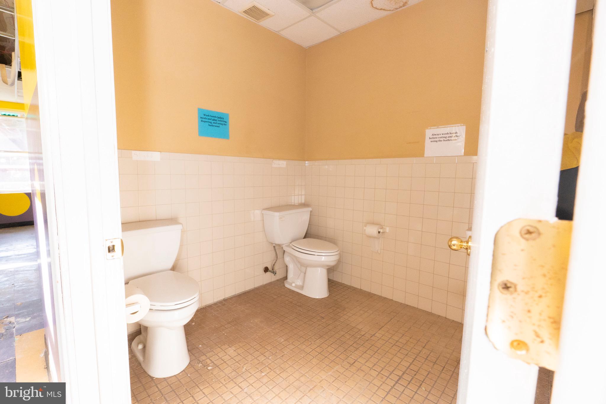WEST PHILADELPHIA - Commercial Sale