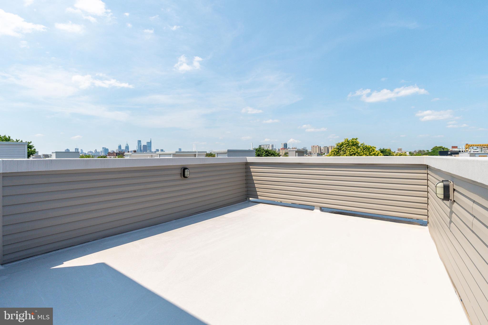 OLDE KENSINGTON - Residential Lease