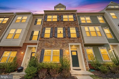 9309 BARNES LOOP MANASSAS VA 20110