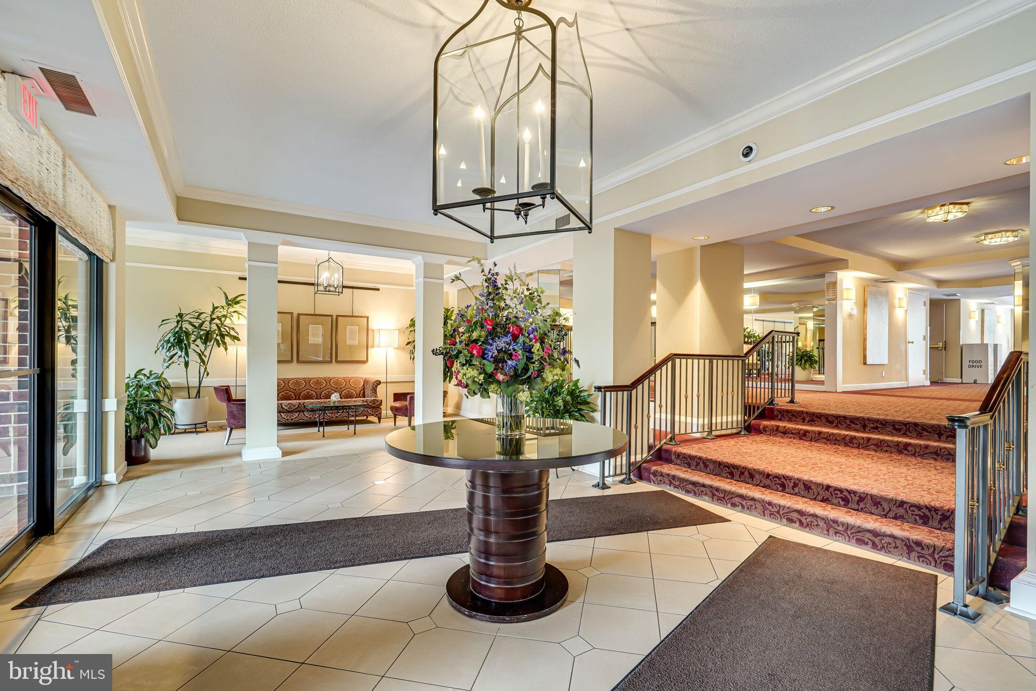 ASTORIA CONDOMINIUM - Residential