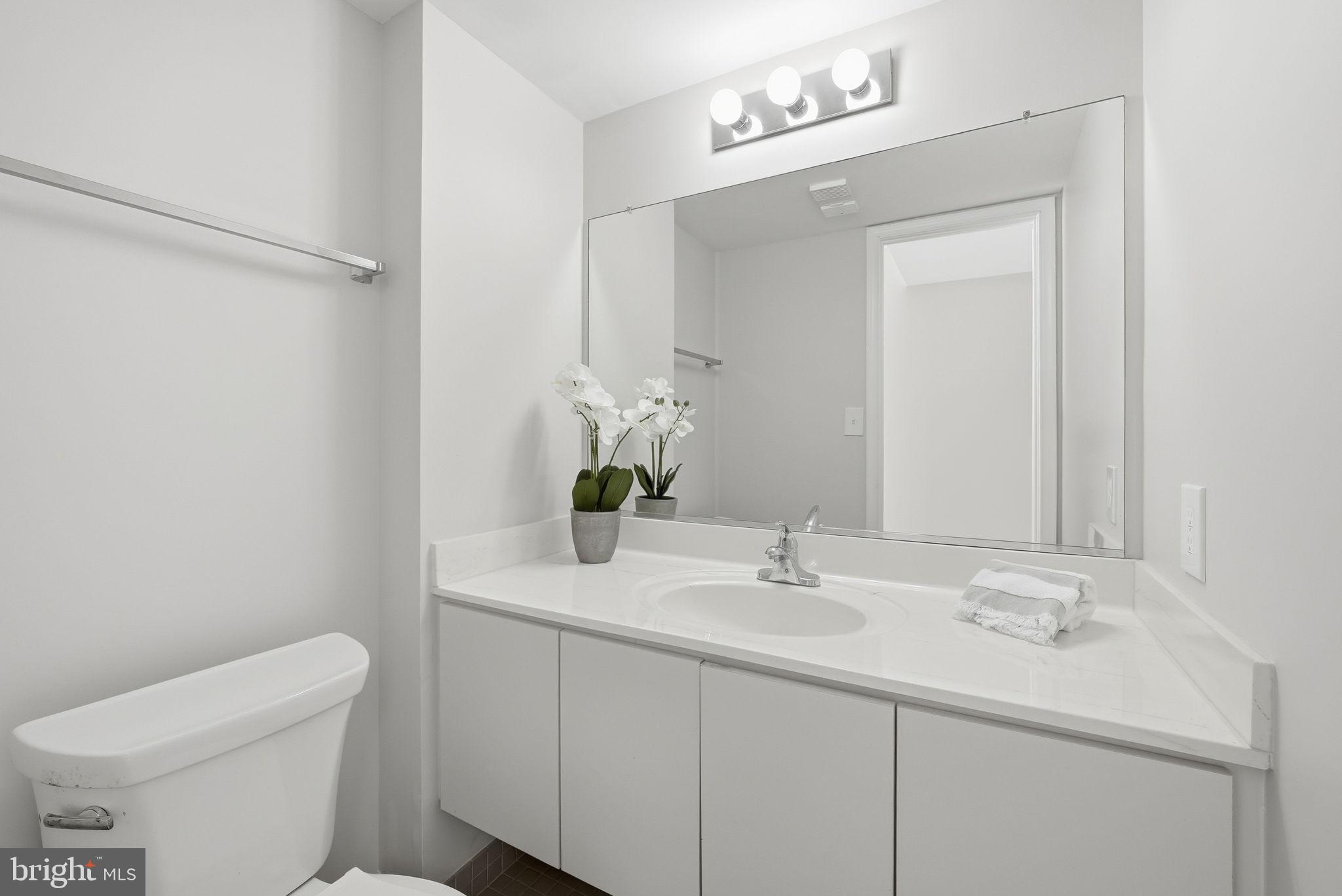 ASTORIA CONDOMINIUM - Residential